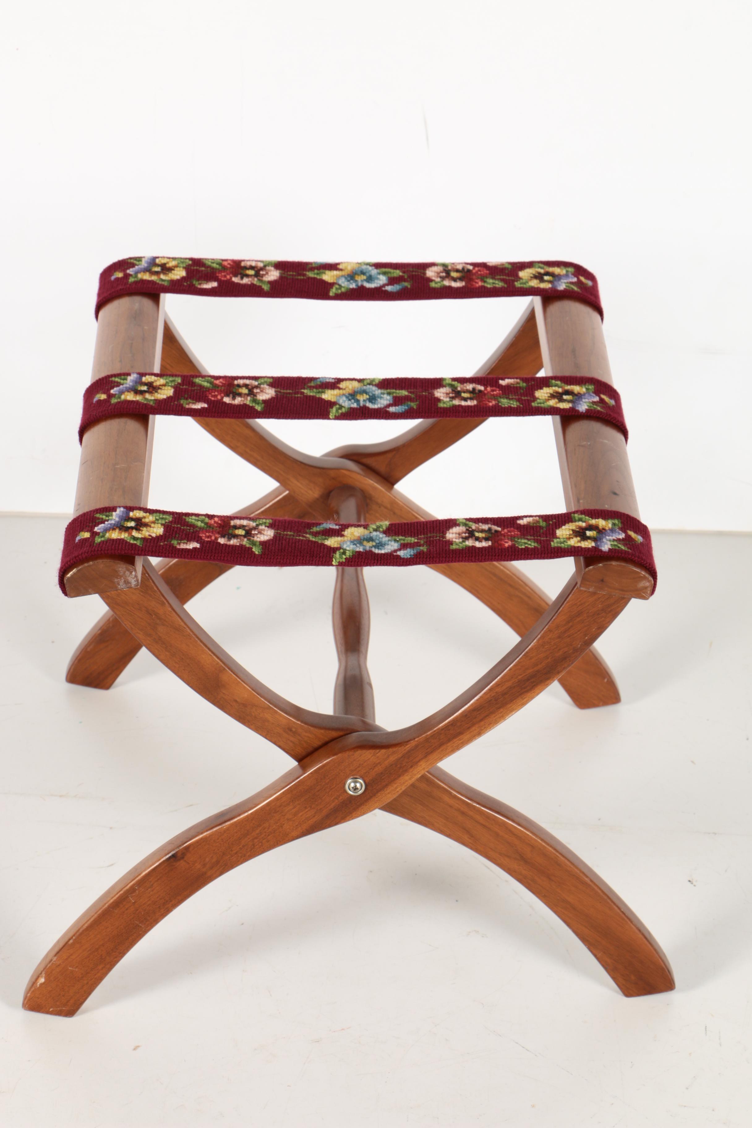 Pansy Embroidered Straps Wooden Luggage Stand