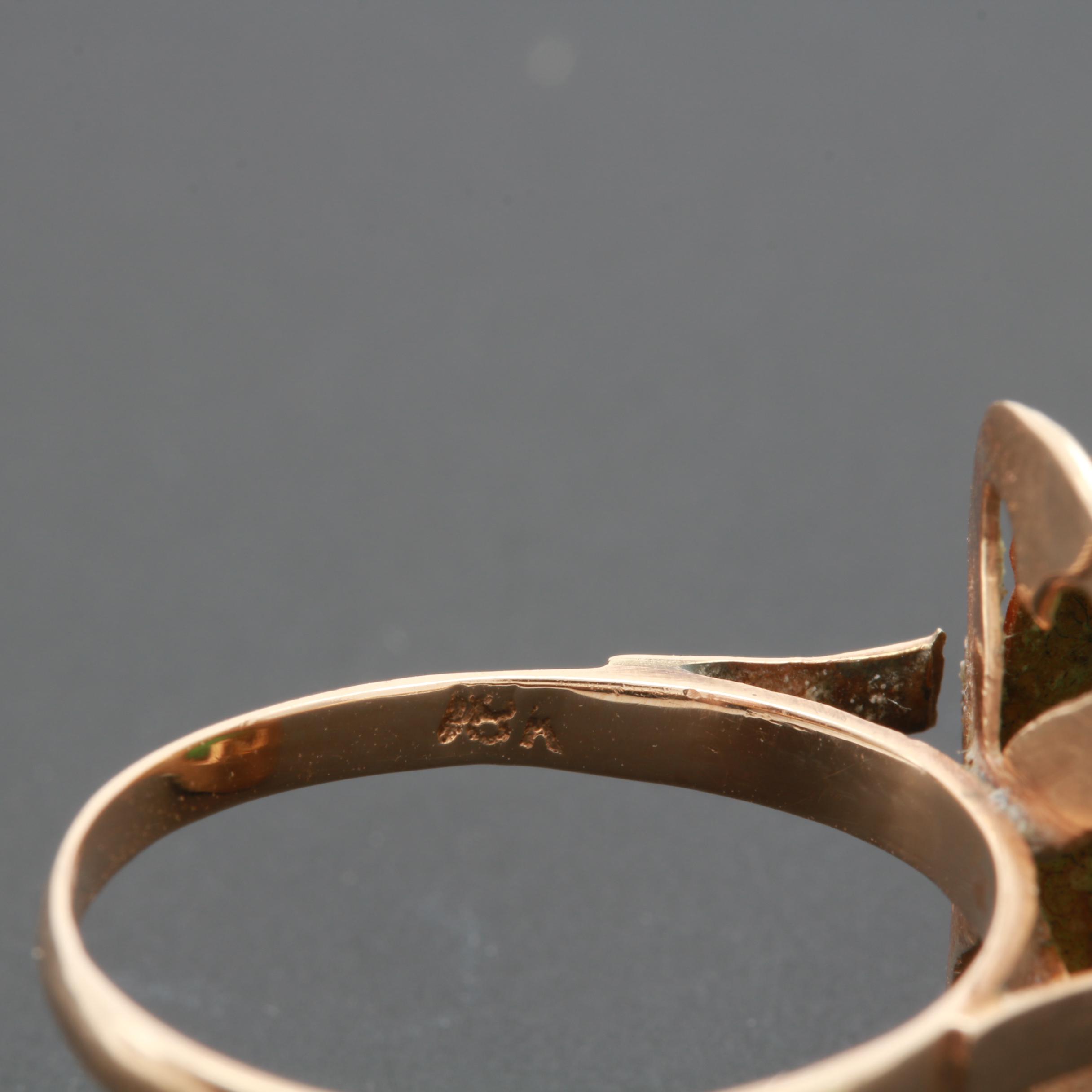 14K Yellow Gold Chalcedony Ring