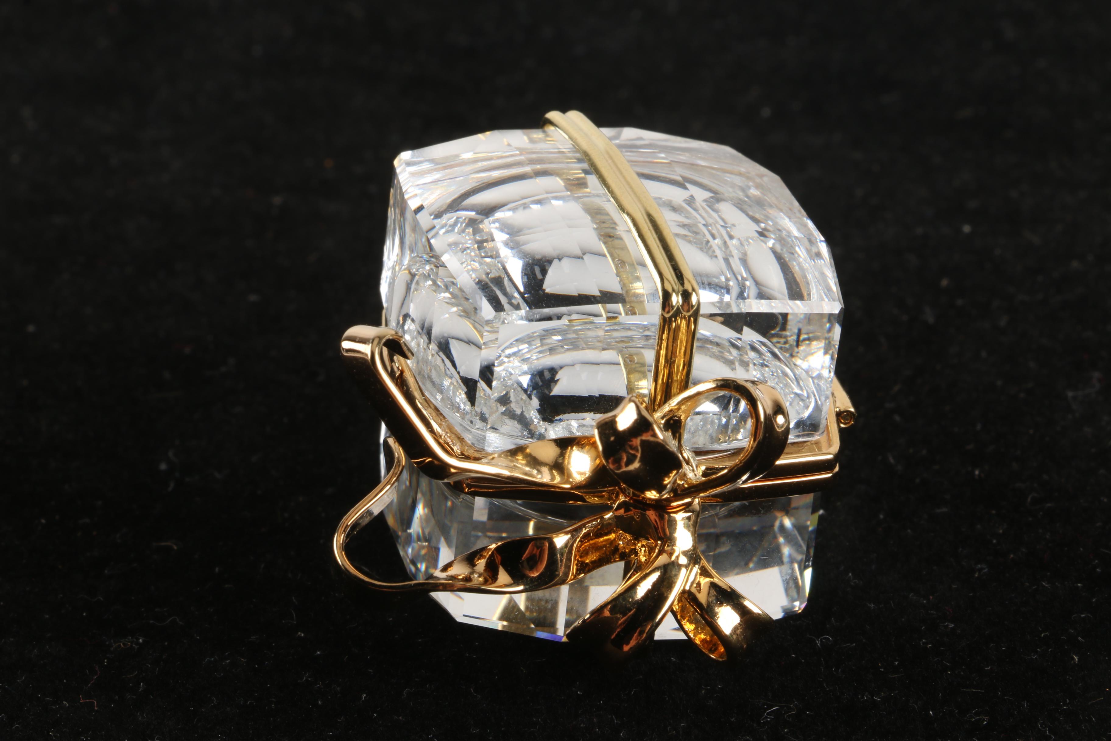 Swarovski Crystal Memories Clock Figurine