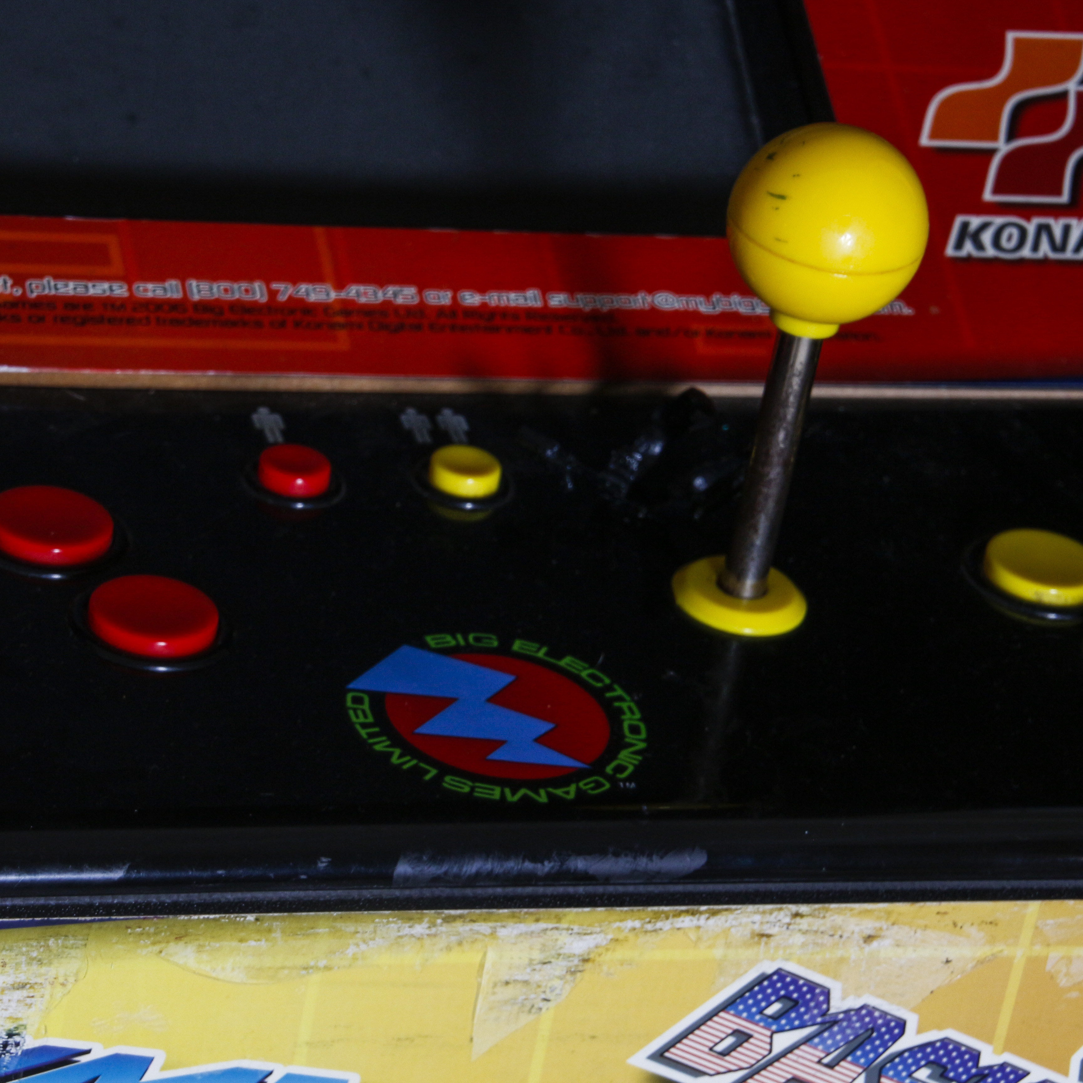 2006 Konami Arcade Cabinet