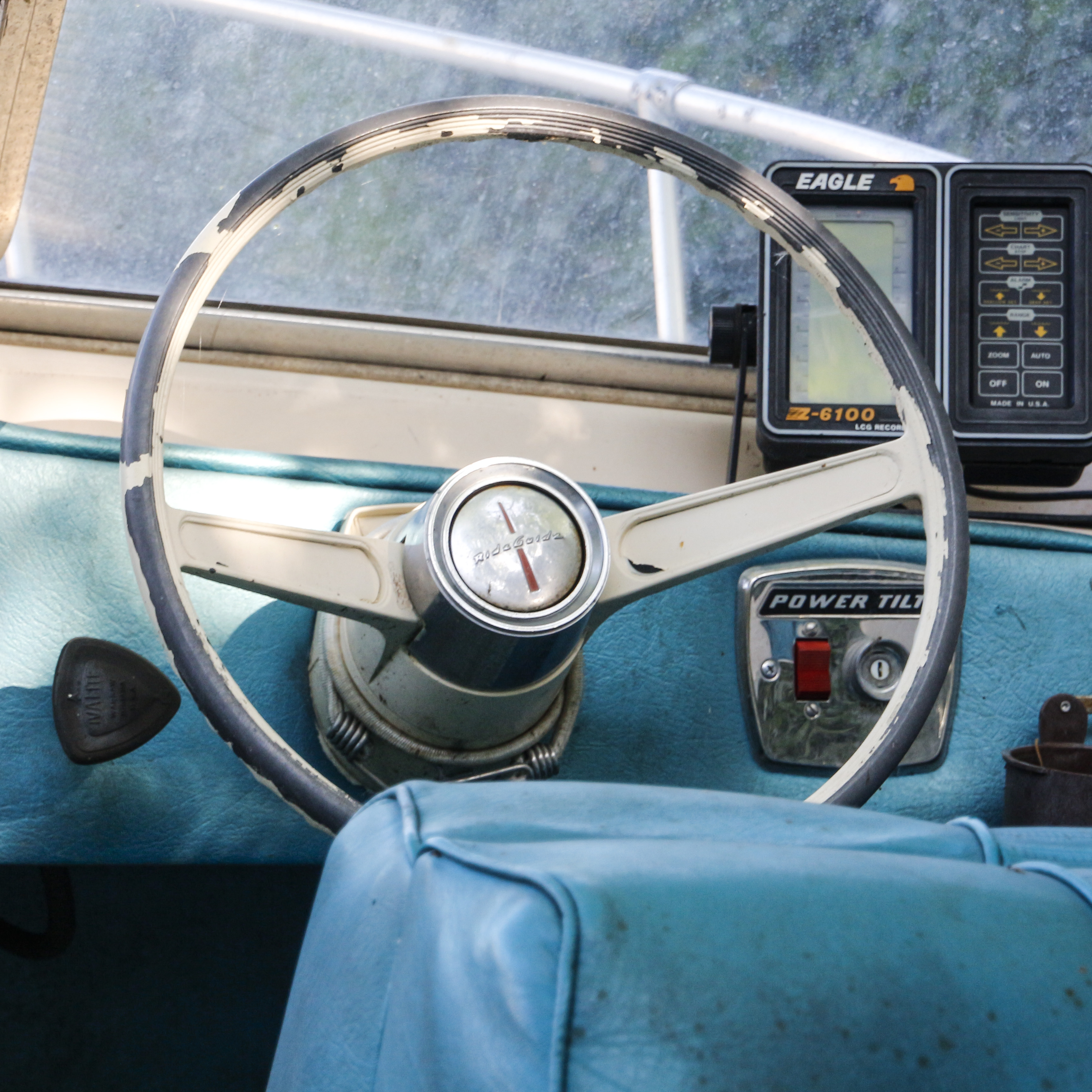 1967 Mark Twain V-Sonic 18' Boat with Trailer