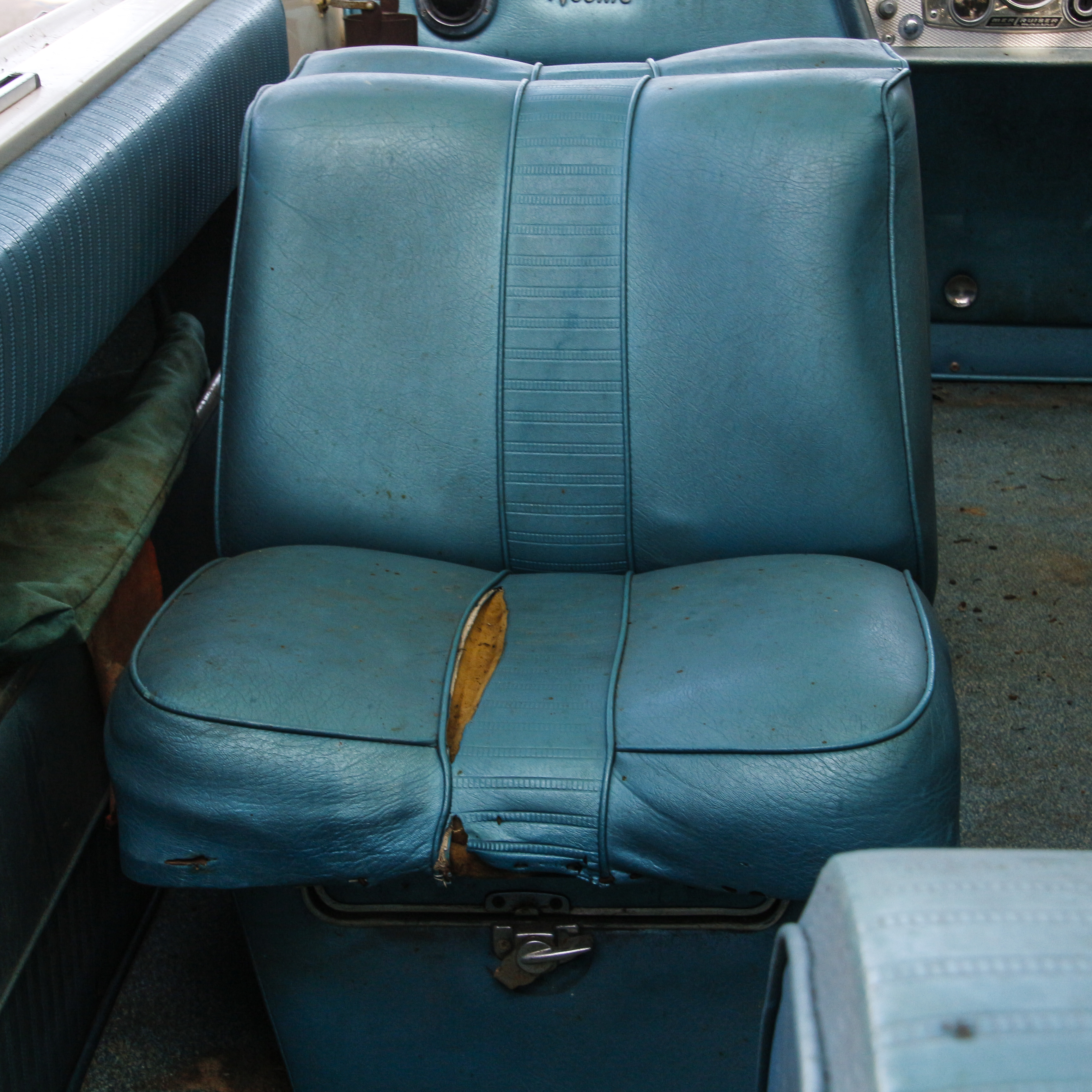 1967 Mark Twain V-Sonic 18' Boat with Trailer