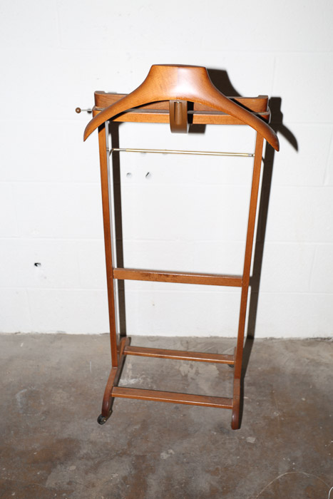 Wooden Valet Stand
