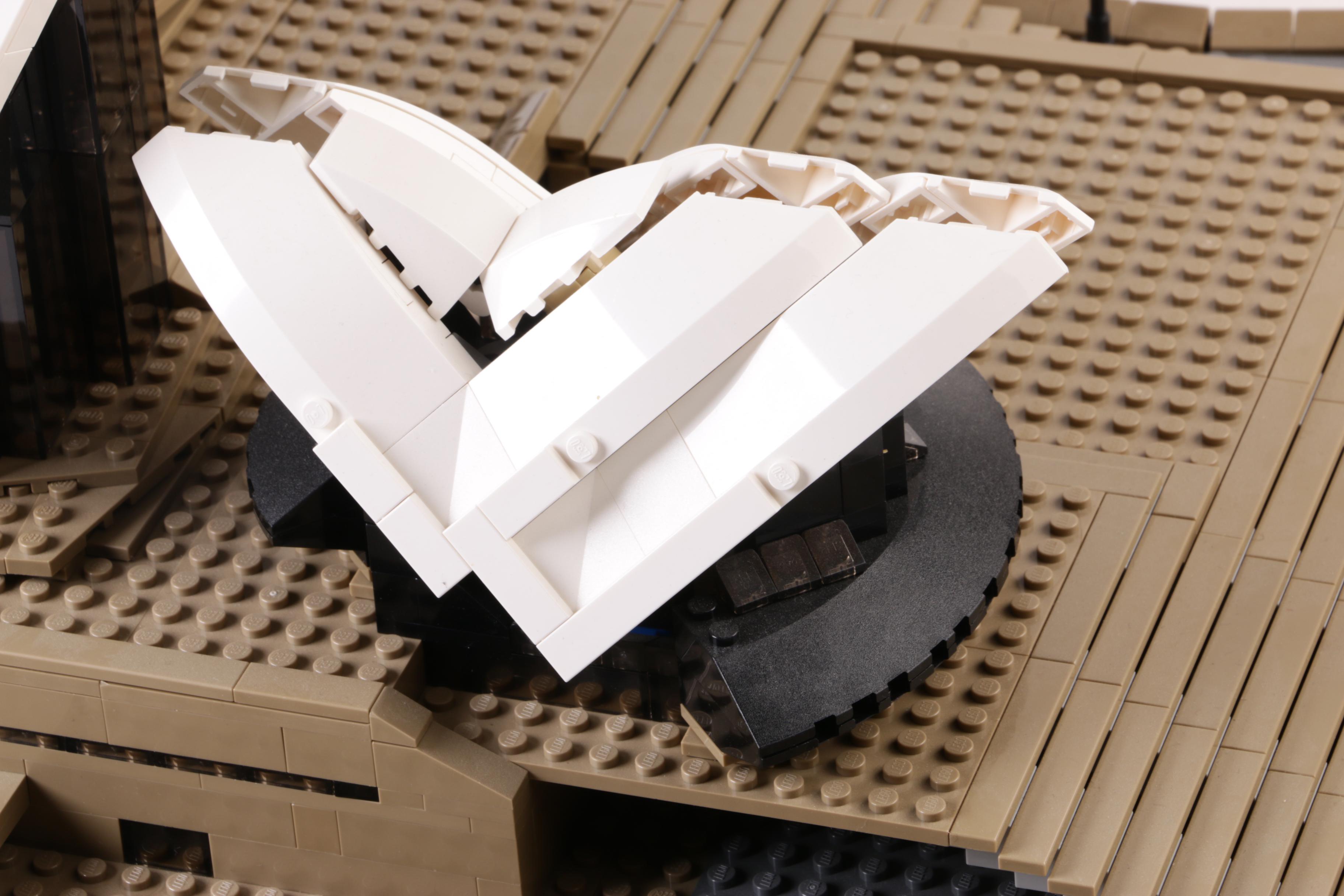 LEGO Creator Sydney Opera House