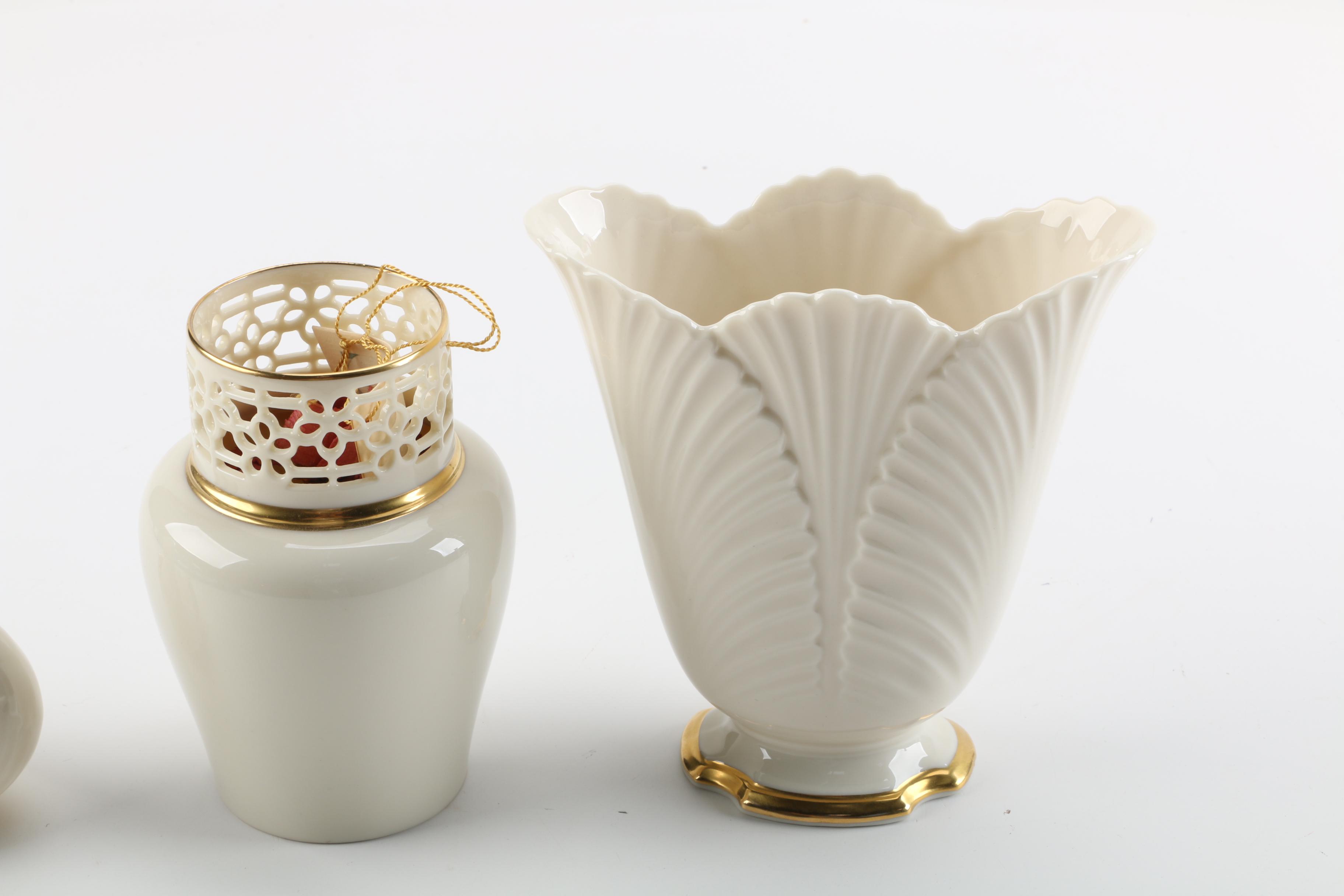 Lenox Swan, Vase, and Potpourri Jar