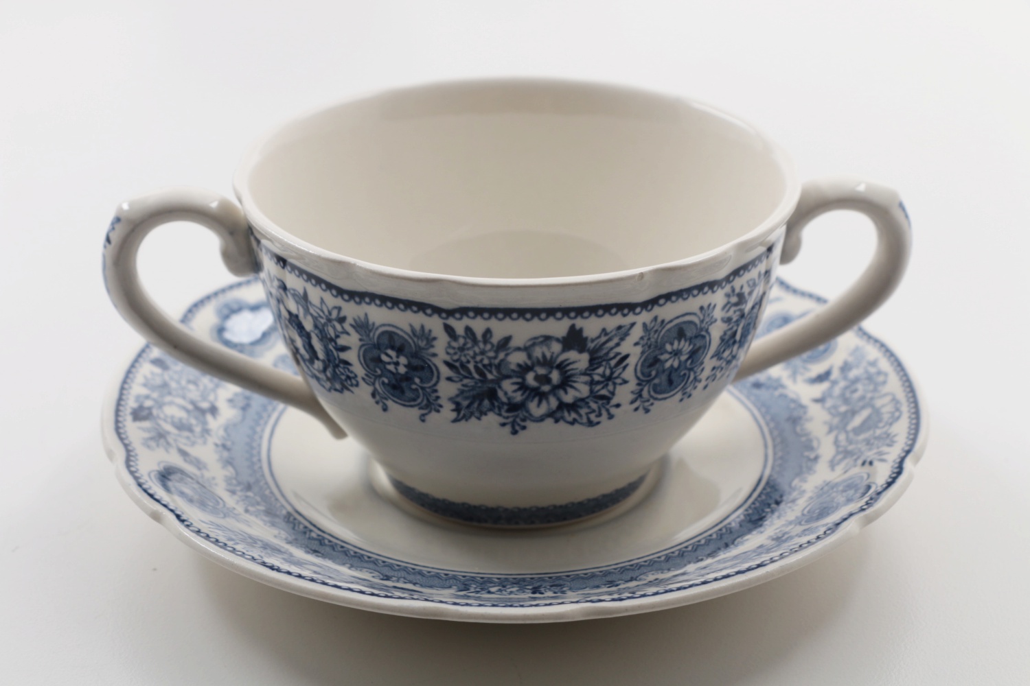 Collection of Vintage Pictorial Wedgwood "Yale" Tableware