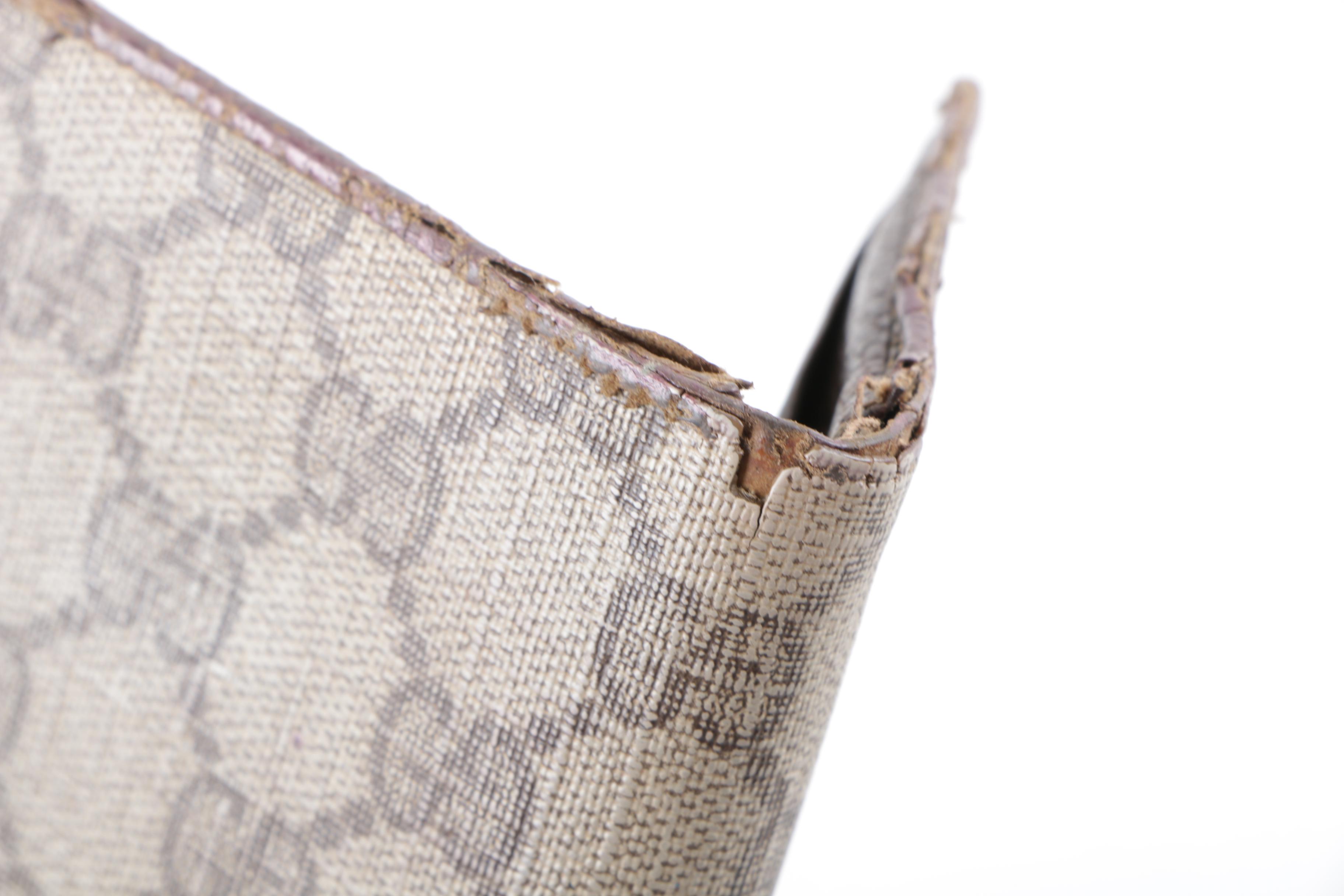 Gucci Accessory Collection Pochette and Card Case and Parker Fountain Pen