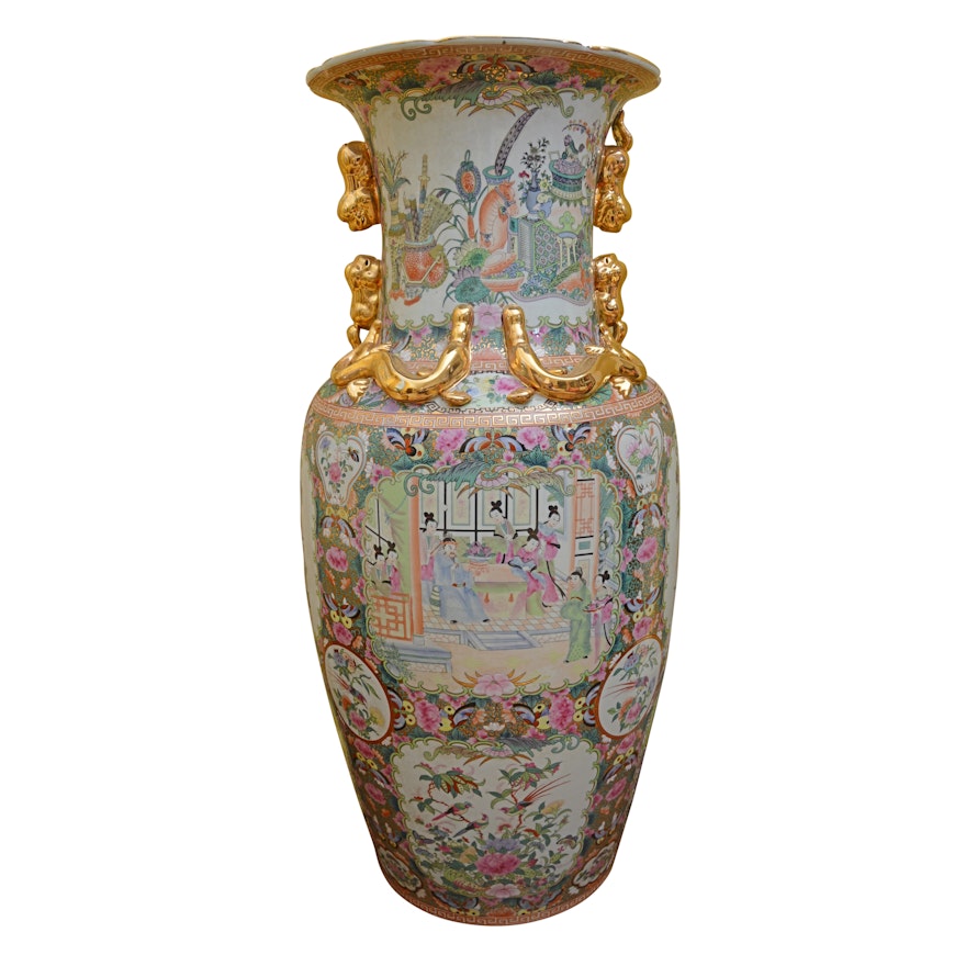 Chinese Rose Medallion Ceramic Floor Vase