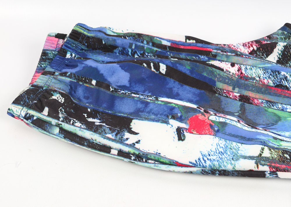 Alisha D. Tunic and Yoga Pants