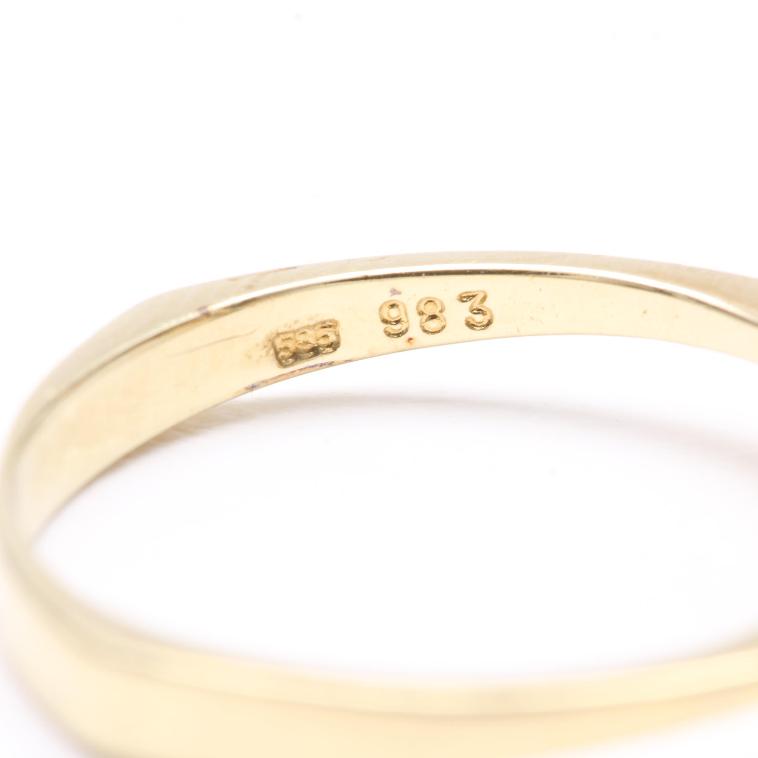 14K Yellow Gold Blue Sapphire and Diamond Ring