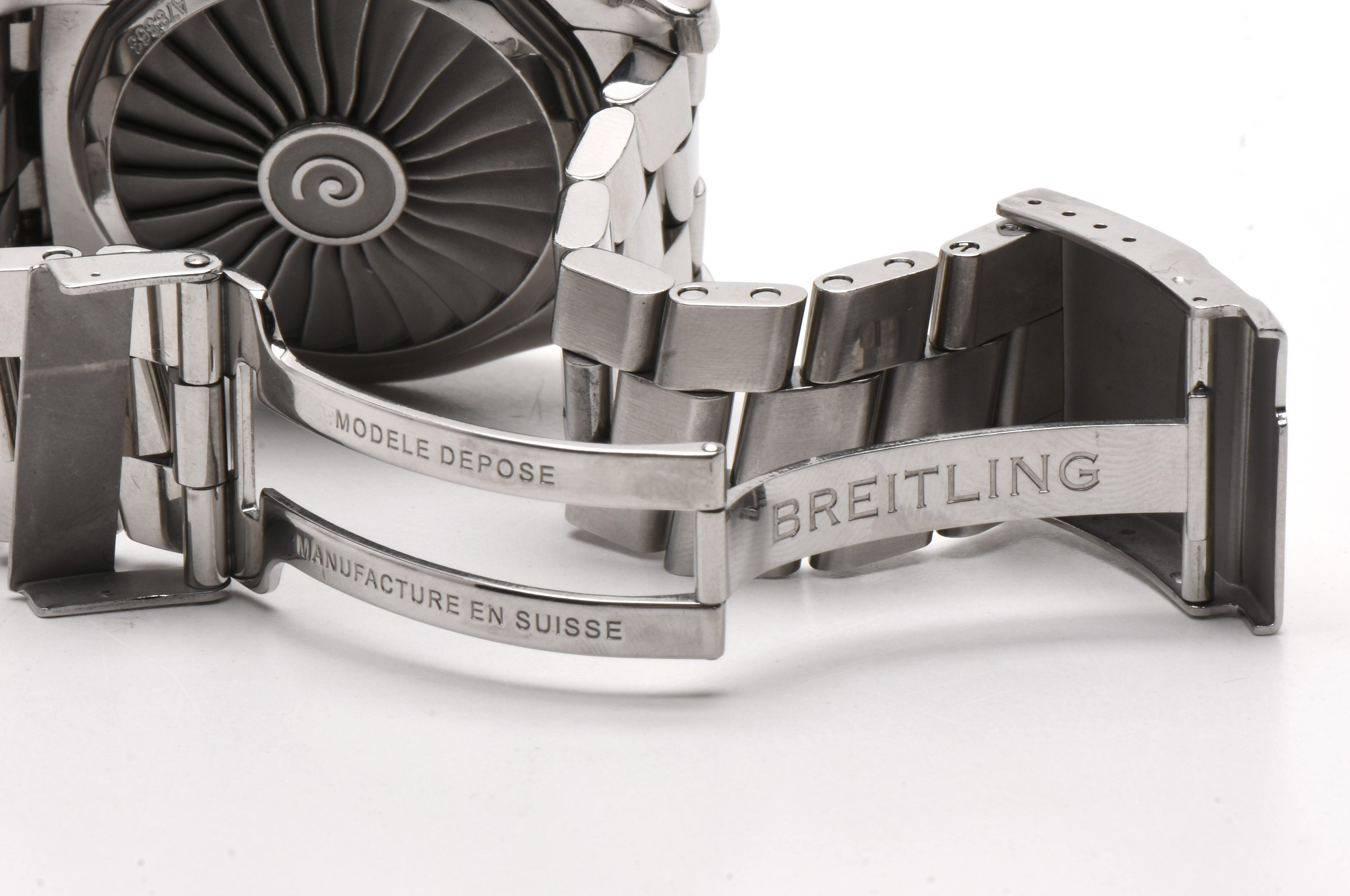 Breitling Airwolf Super Quartz Digital-Analog 44mm Stainless Steel Wristswatch