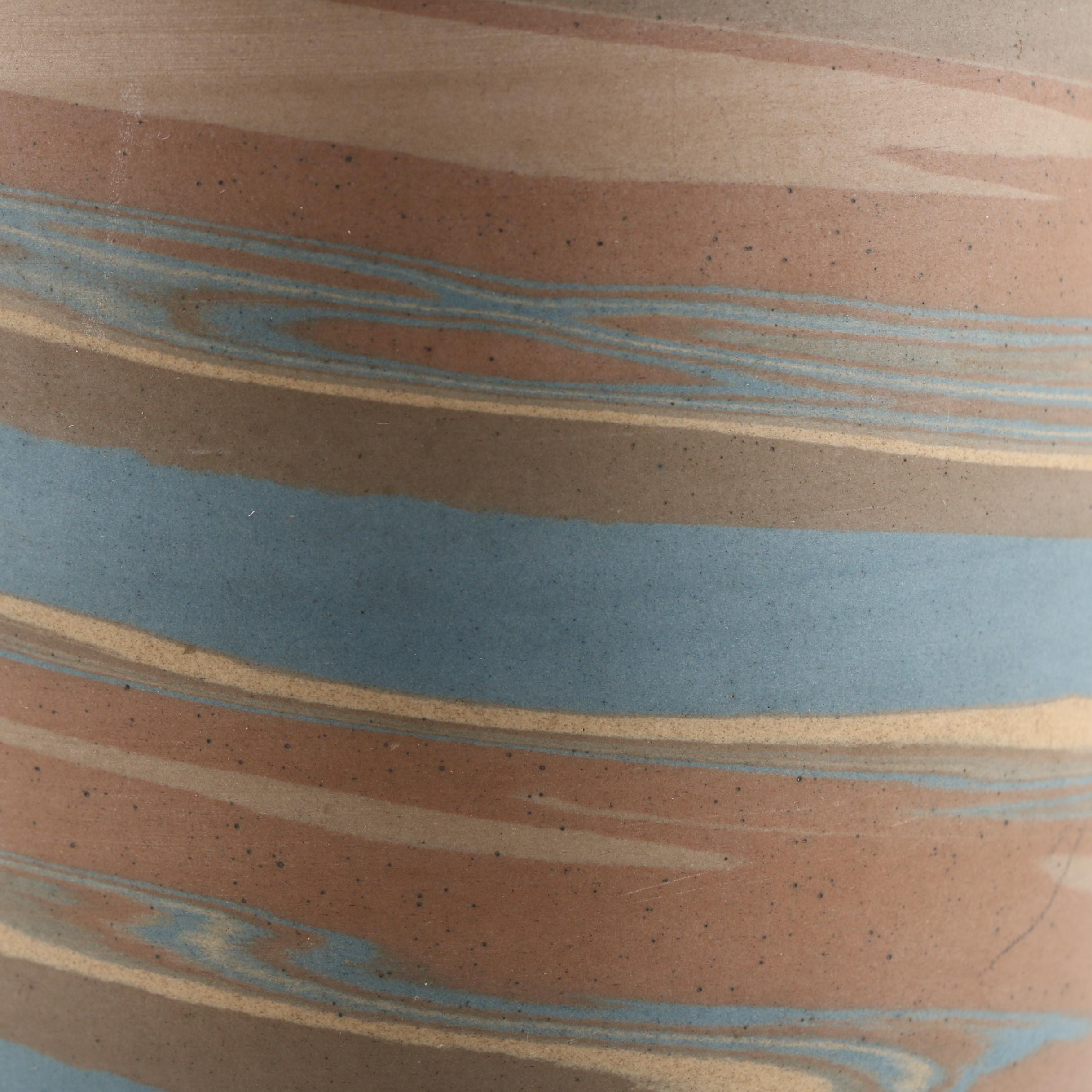 Early Niloak "Mission Swirl" Stoneware Vase