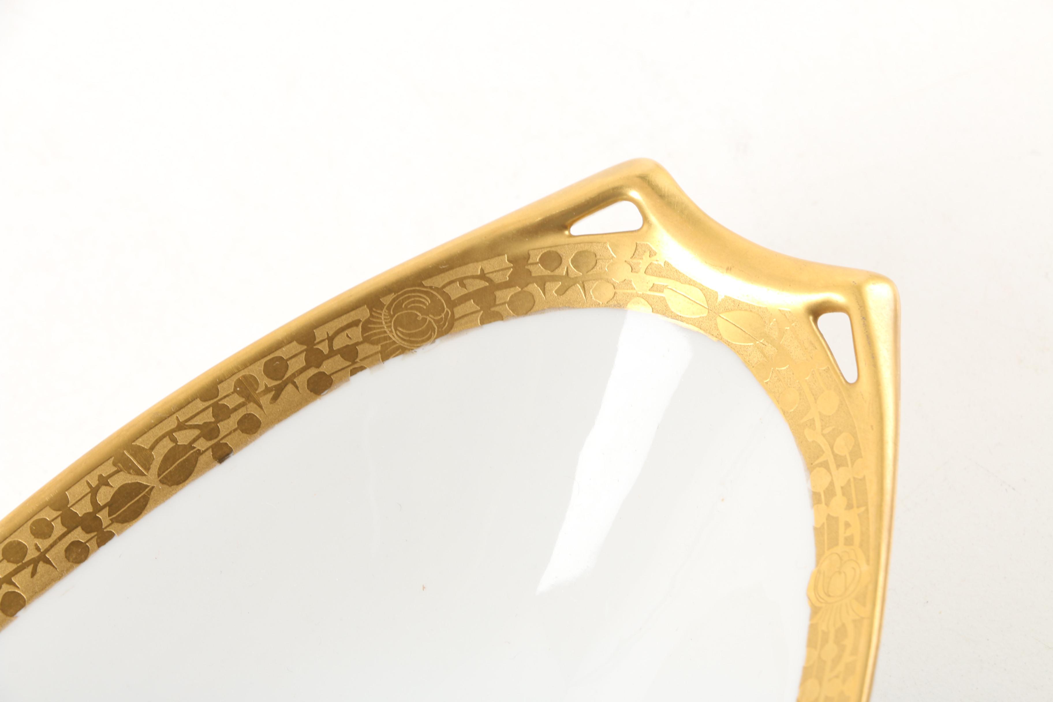 1925-39 Hutschenreuther Gilt Encrusted Porcelain Serving Bowl