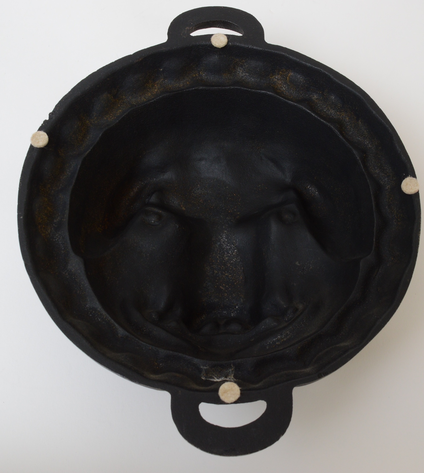 Cast Iron Pig Bread Mold