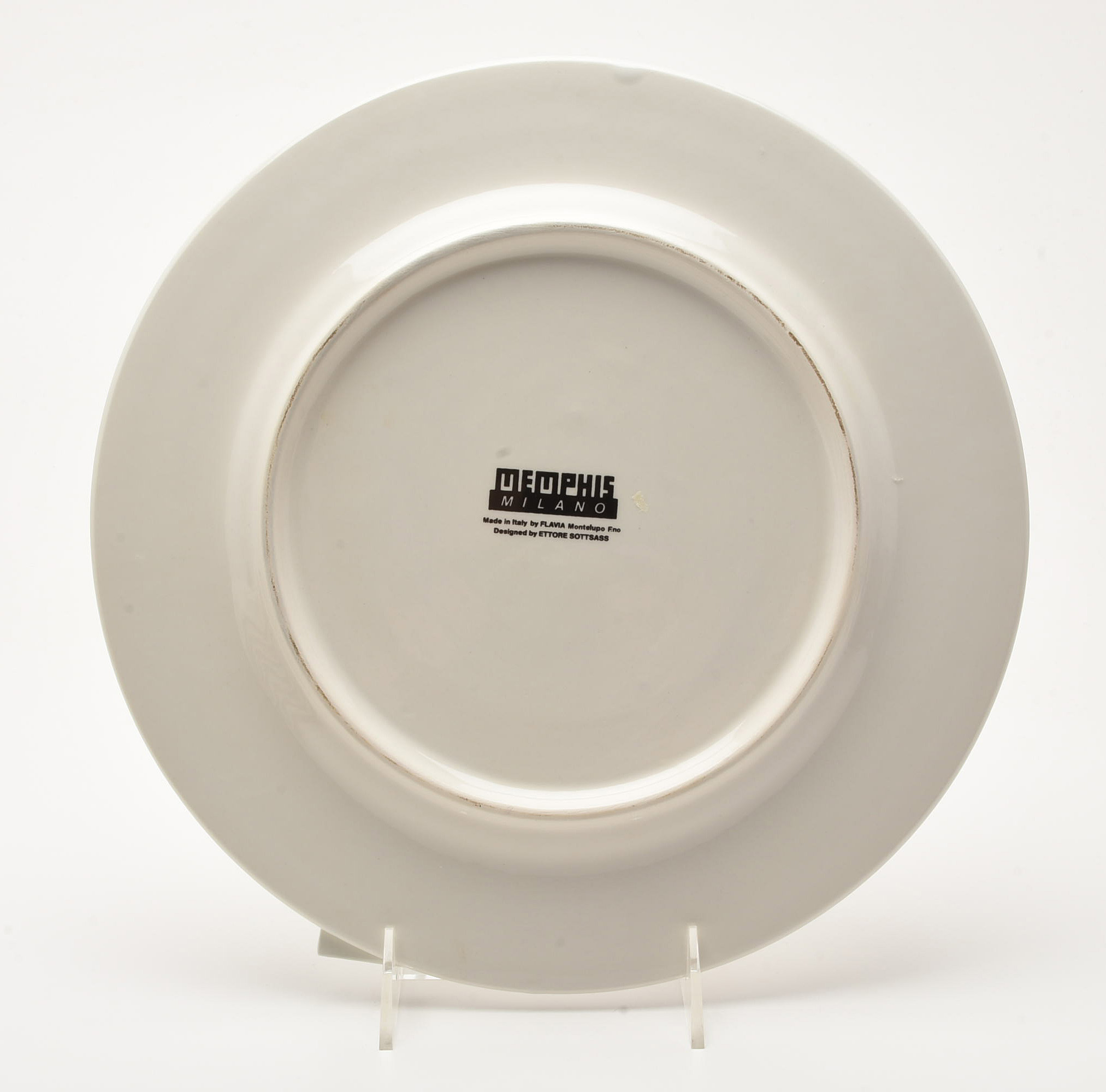 Eight Ettore Sottsass "Lettuce" Dinner Plates