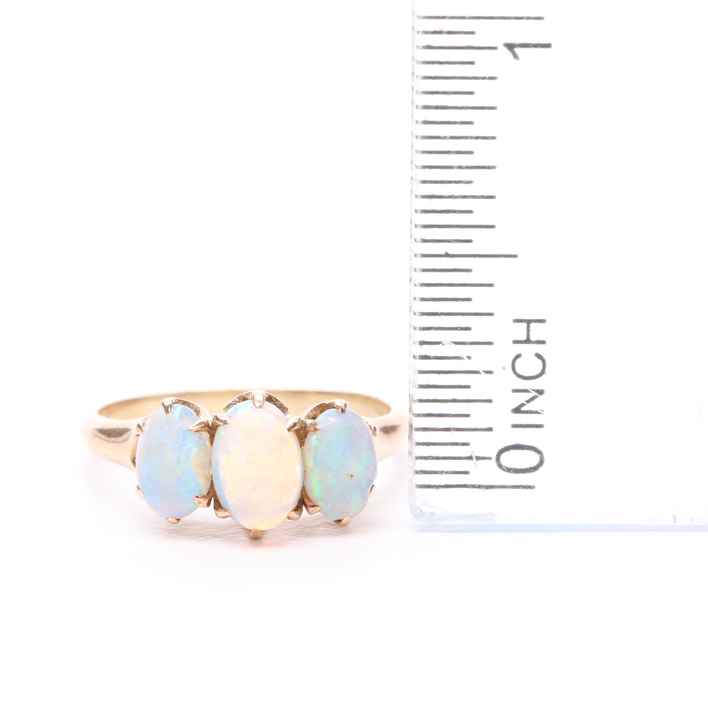 Victorian 10K Yellow Gold Opal Ring