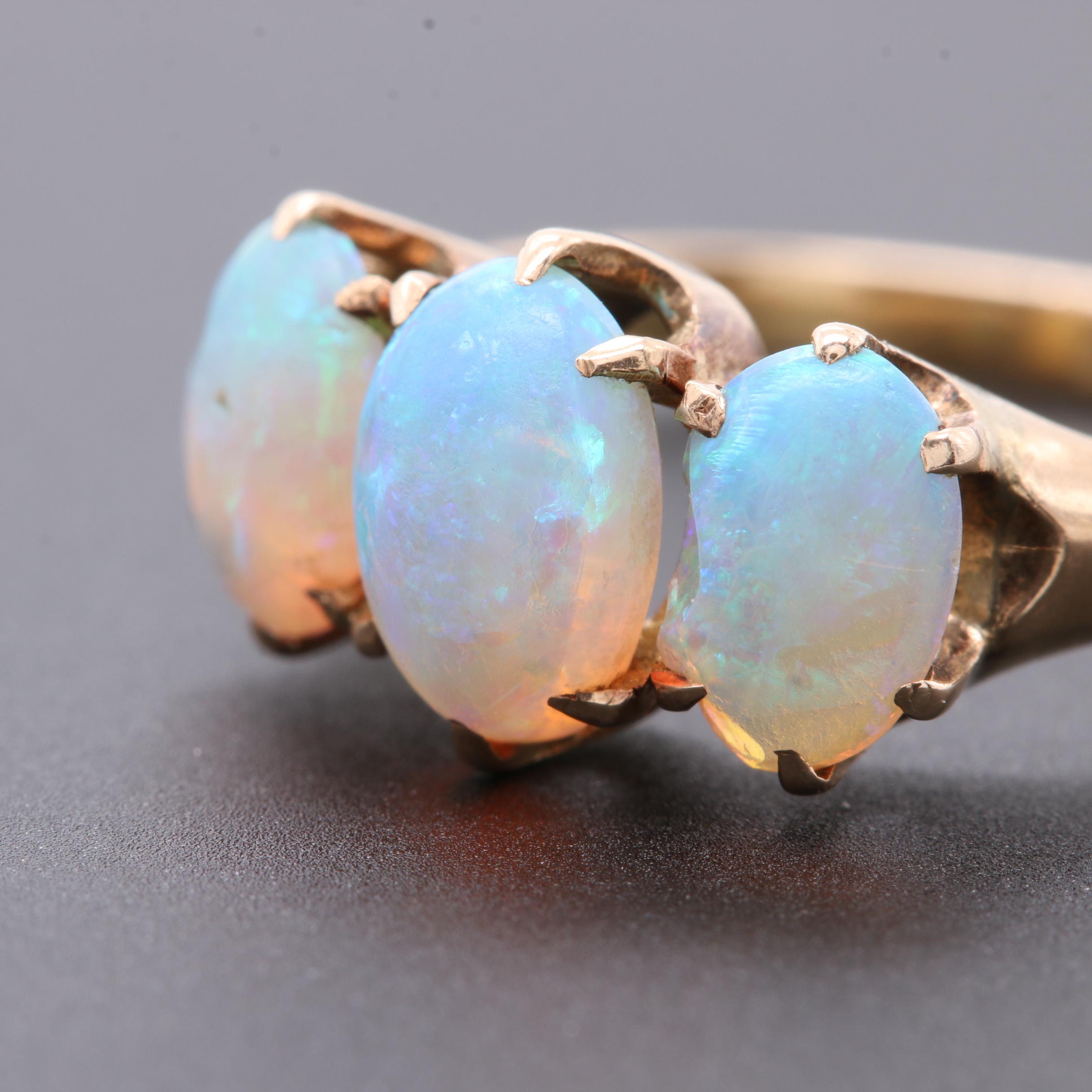 Victorian 10K Yellow Gold Opal Ring