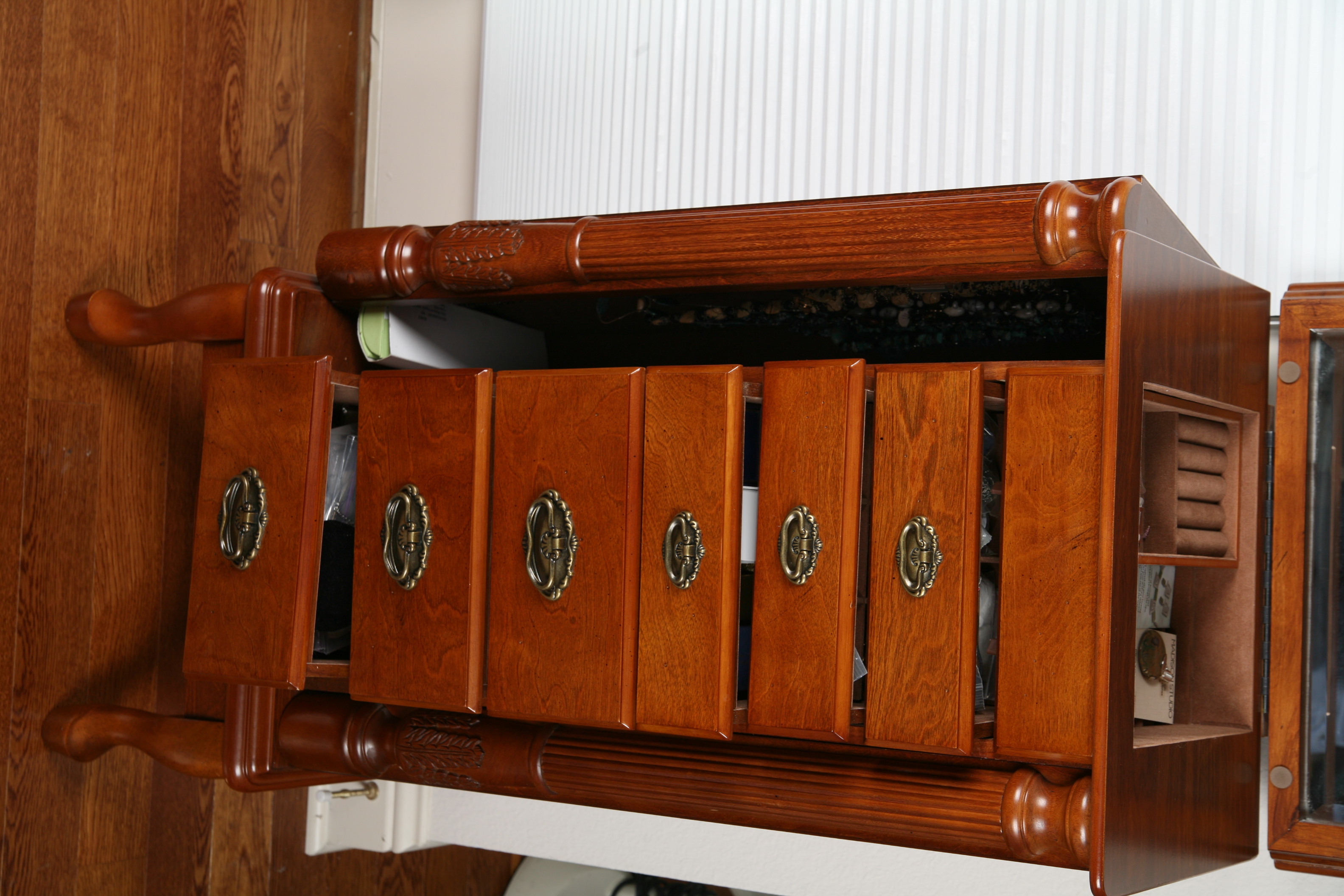 Contemporary Jewelry Chest