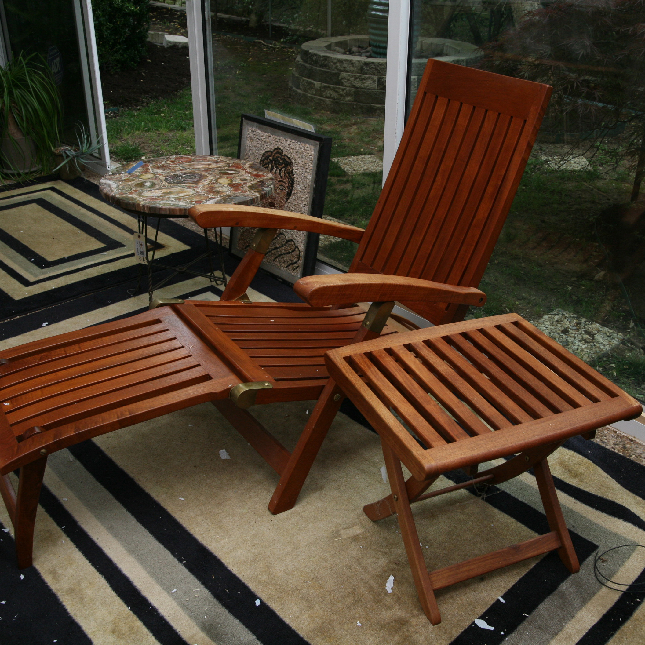 Royal Teak Patio Lounge Chair and Side Table