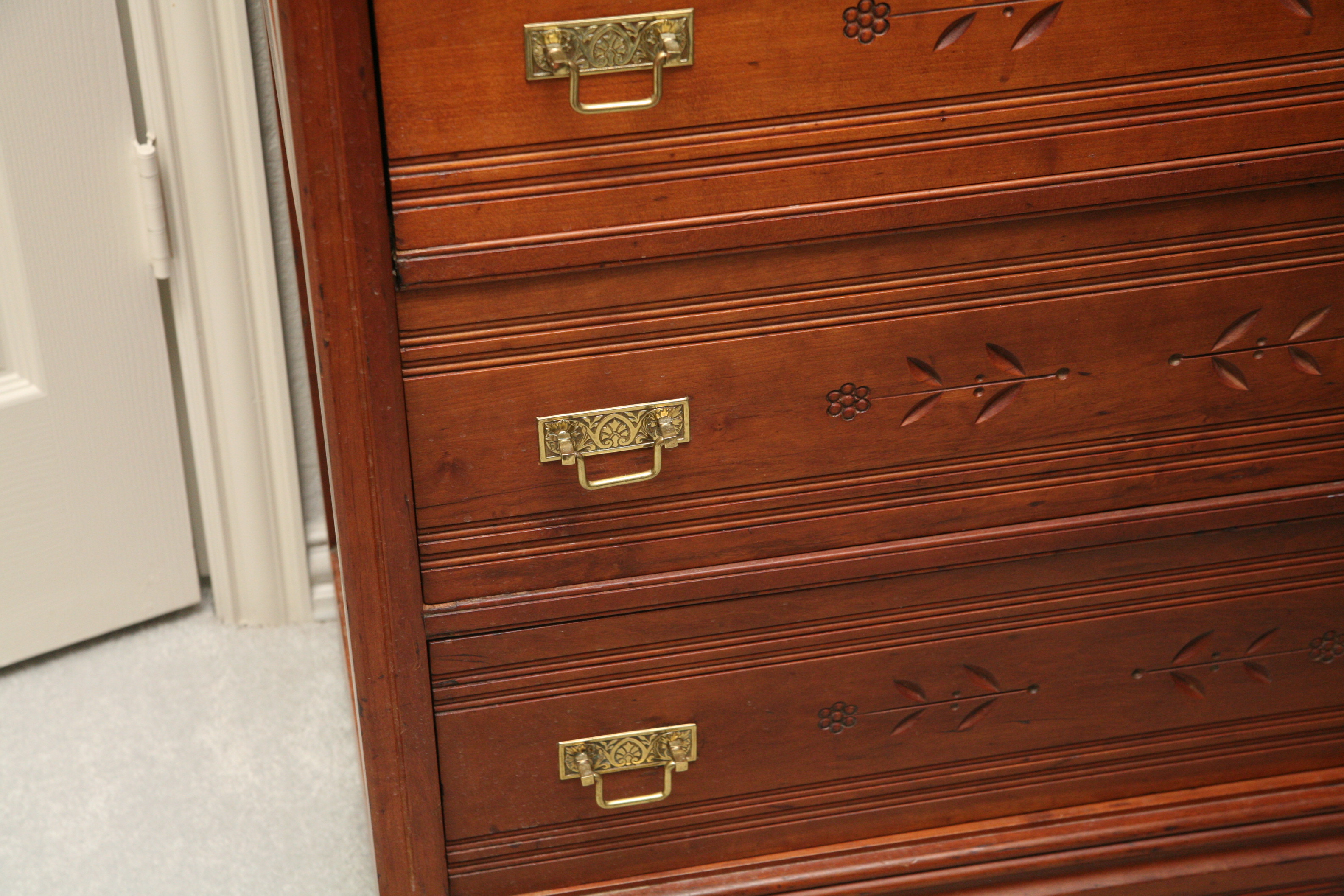 Vintage Eastlake Style Chest of Drawers