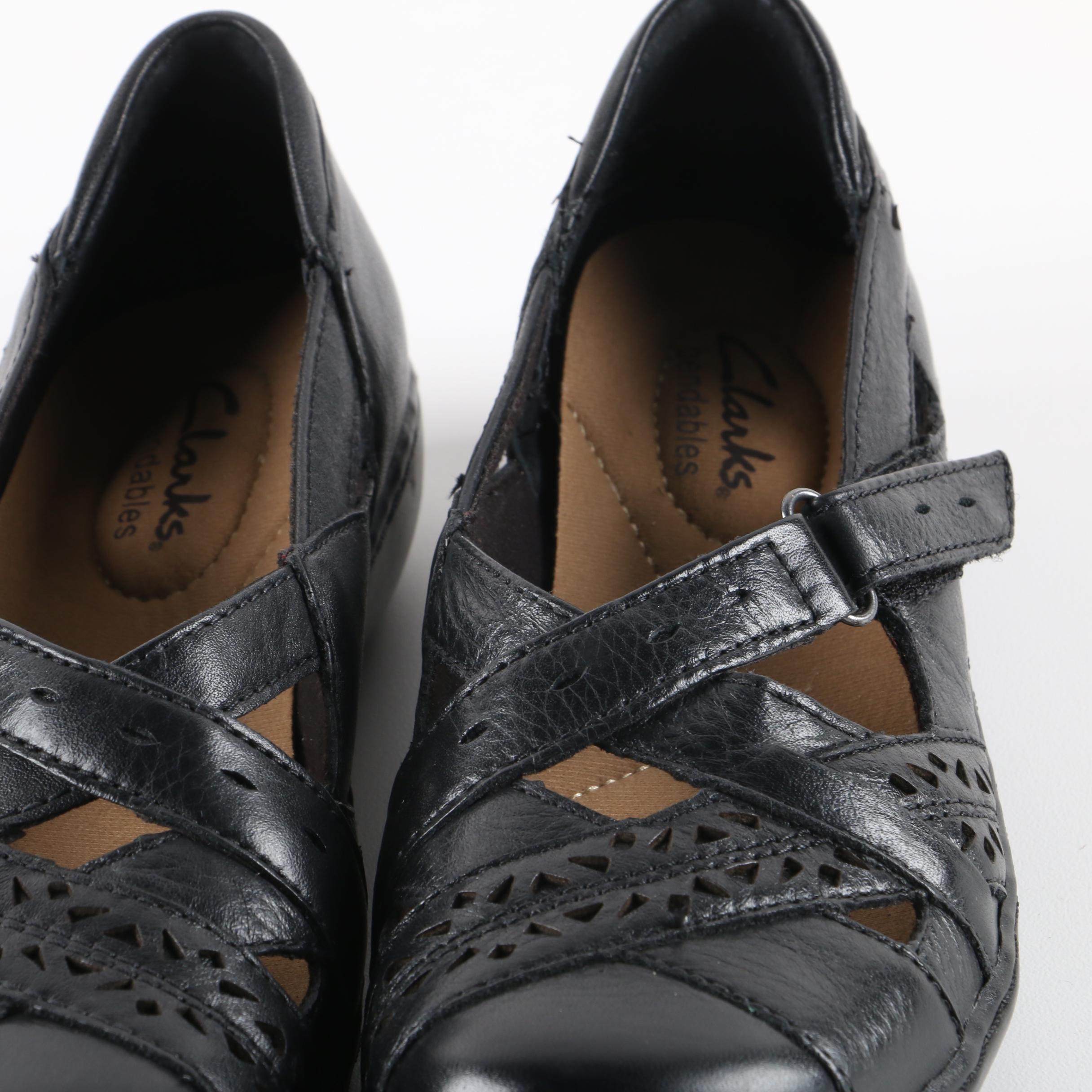 Naturalizer Callier Sandals and Clarks Ashland Rivers Black Leather Shoes