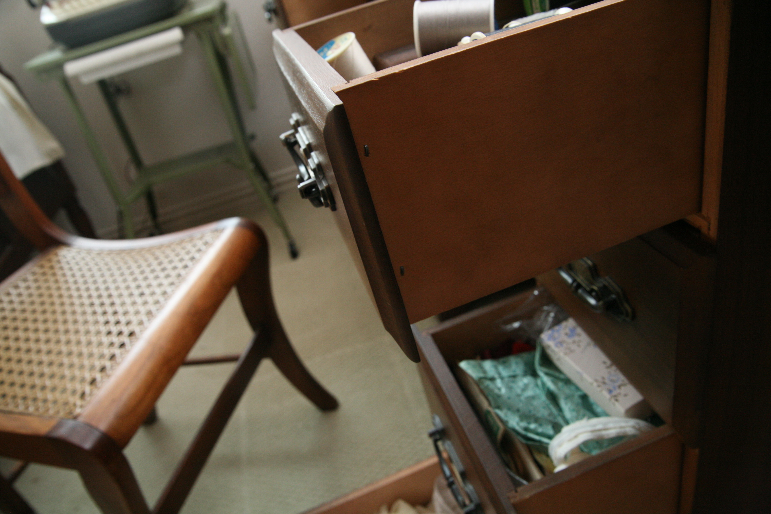 Elna "Carina" Electronic Sewing Machine and Knee Hole Sewing Table