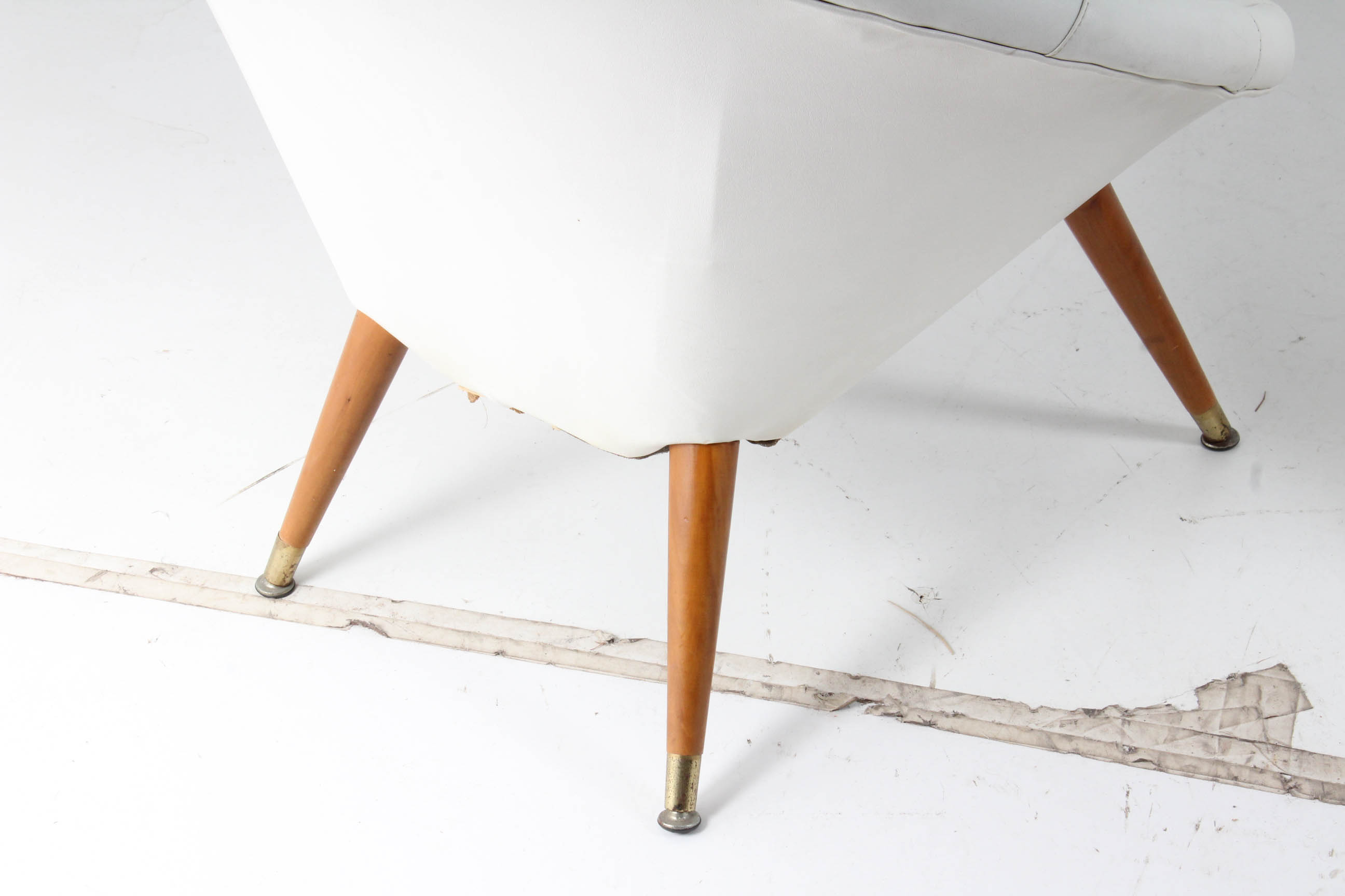 Mid Century Modern Douglas Eaton Style Saucer Chairs