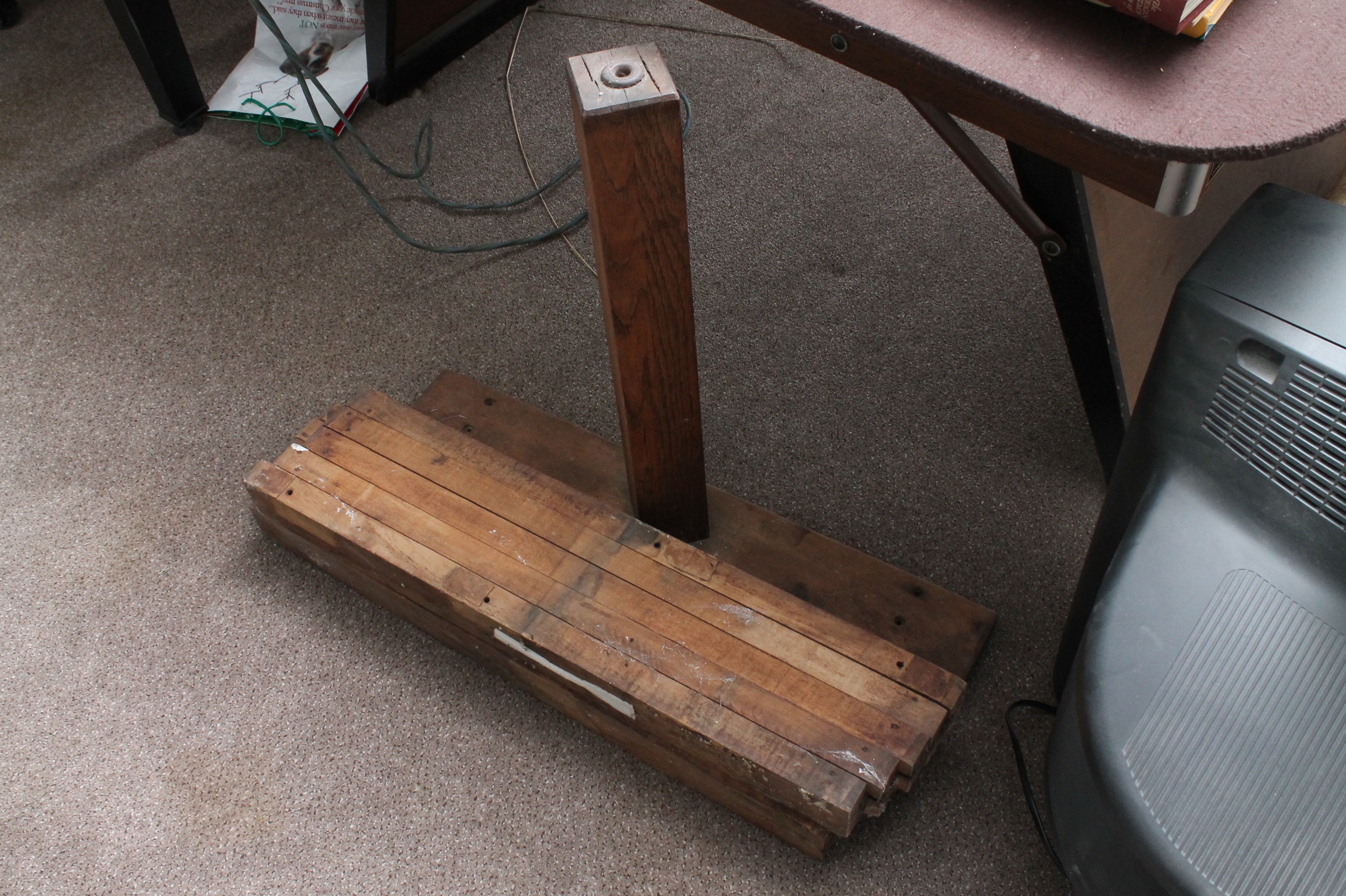 Vintage Craftsman Style Oak Dining Table