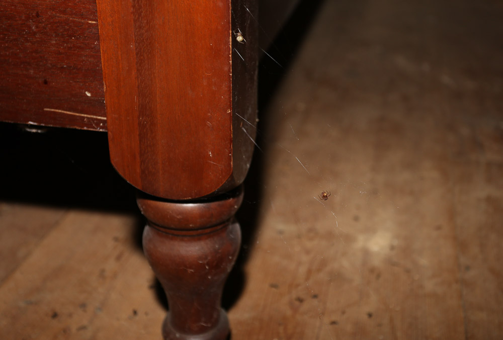 Queen Size Four Poster Bed