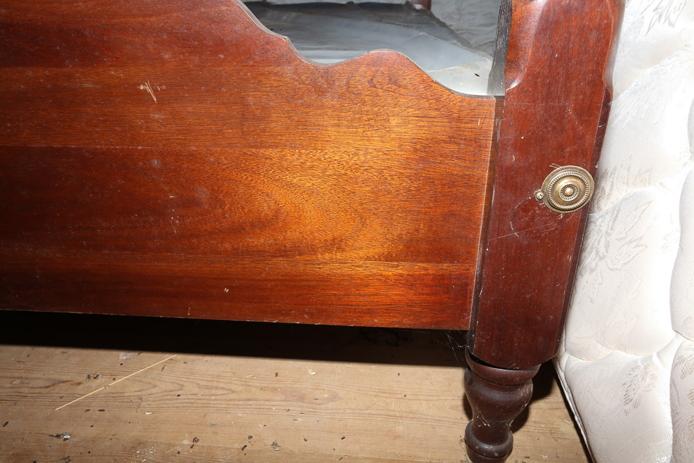 Queen Size Four Poster Bed