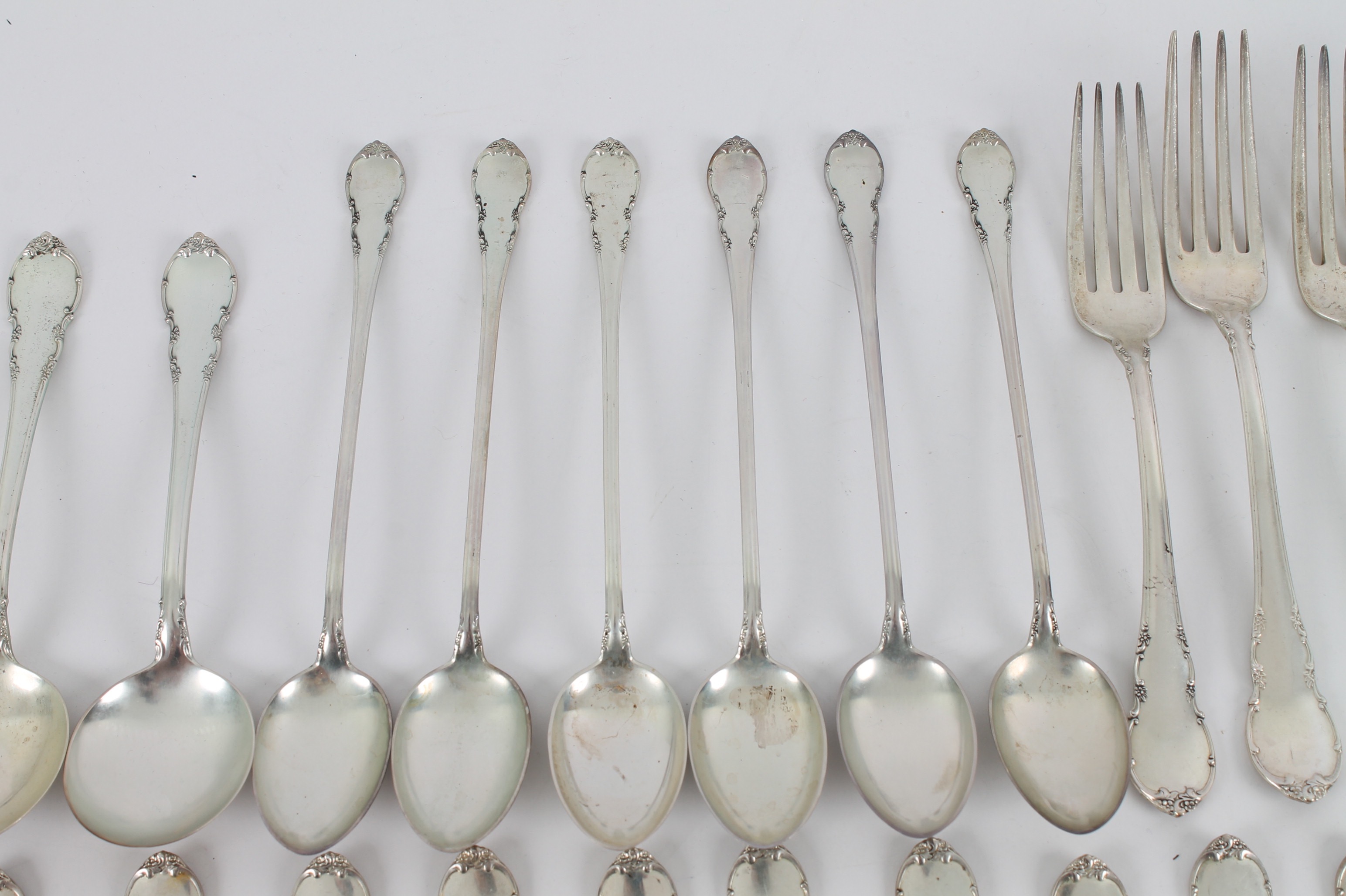 Vintage Lunt Sterling Silver "Modern Victorian" Flatware Set