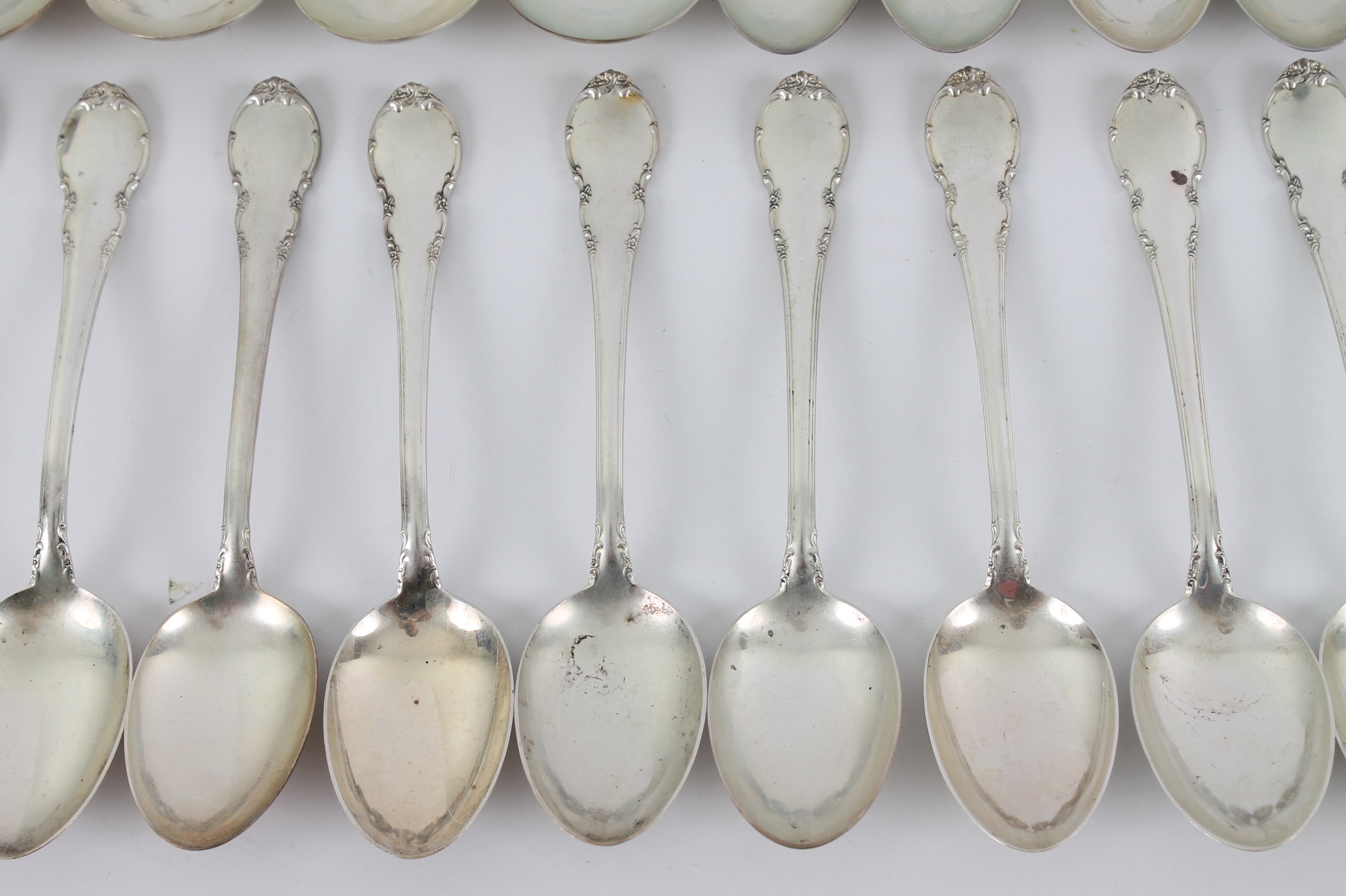 Vintage Lunt Sterling Silver "Modern Victorian" Flatware Set