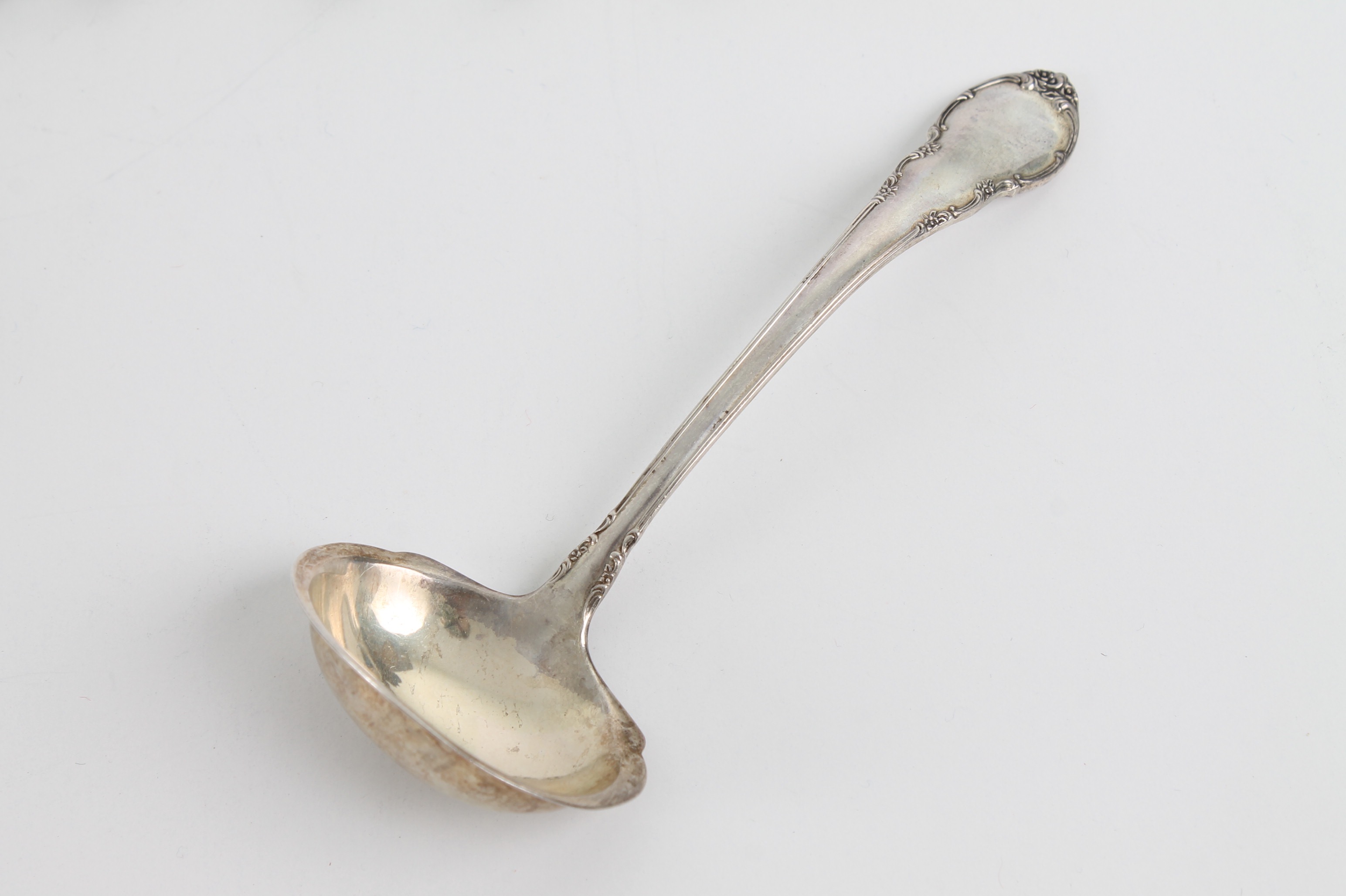 Vintage Lunt Sterling Silver "Modern Victorian" Flatware Set