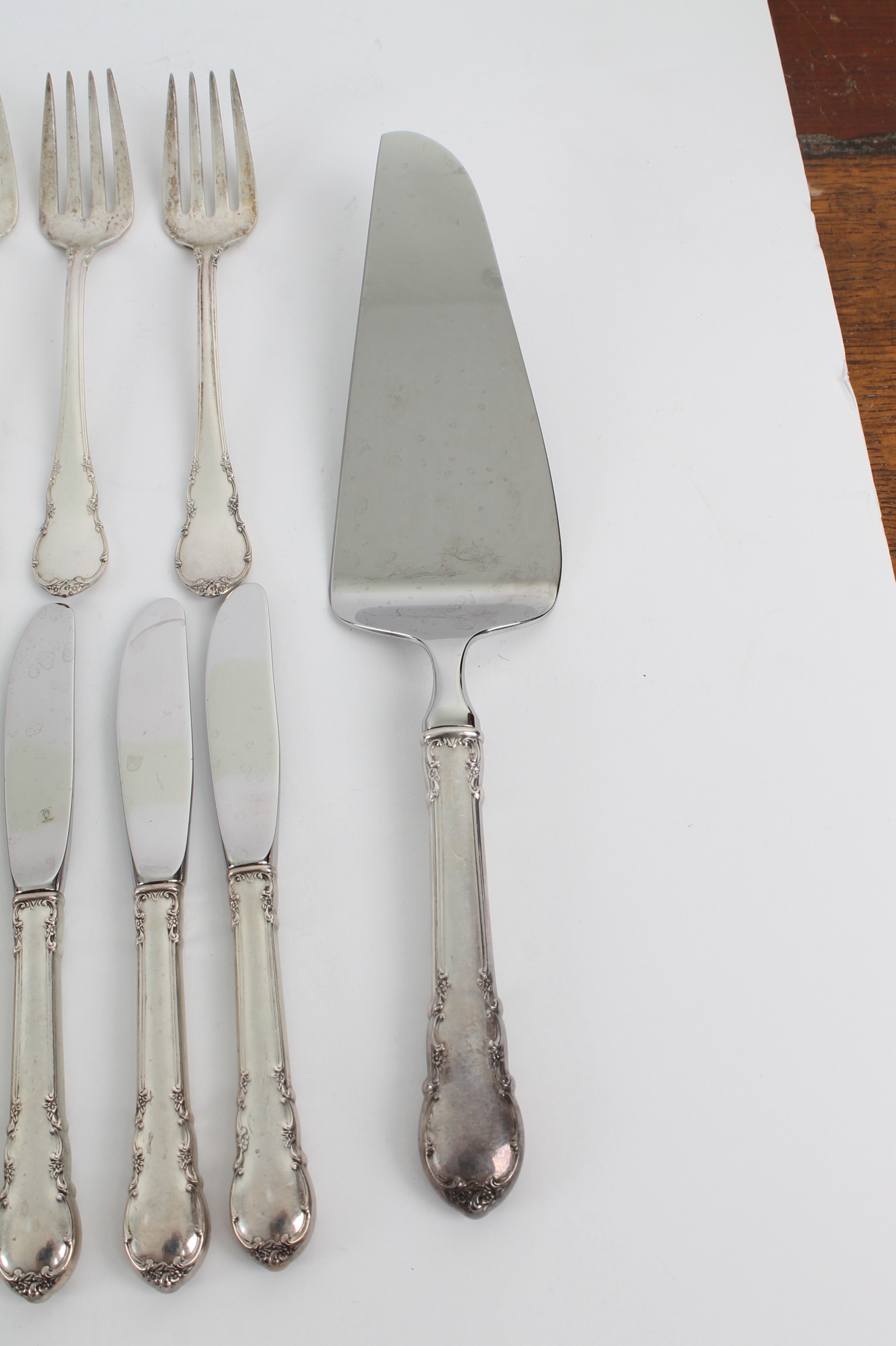 Vintage Lunt Sterling Silver "Modern Victorian" Flatware Set