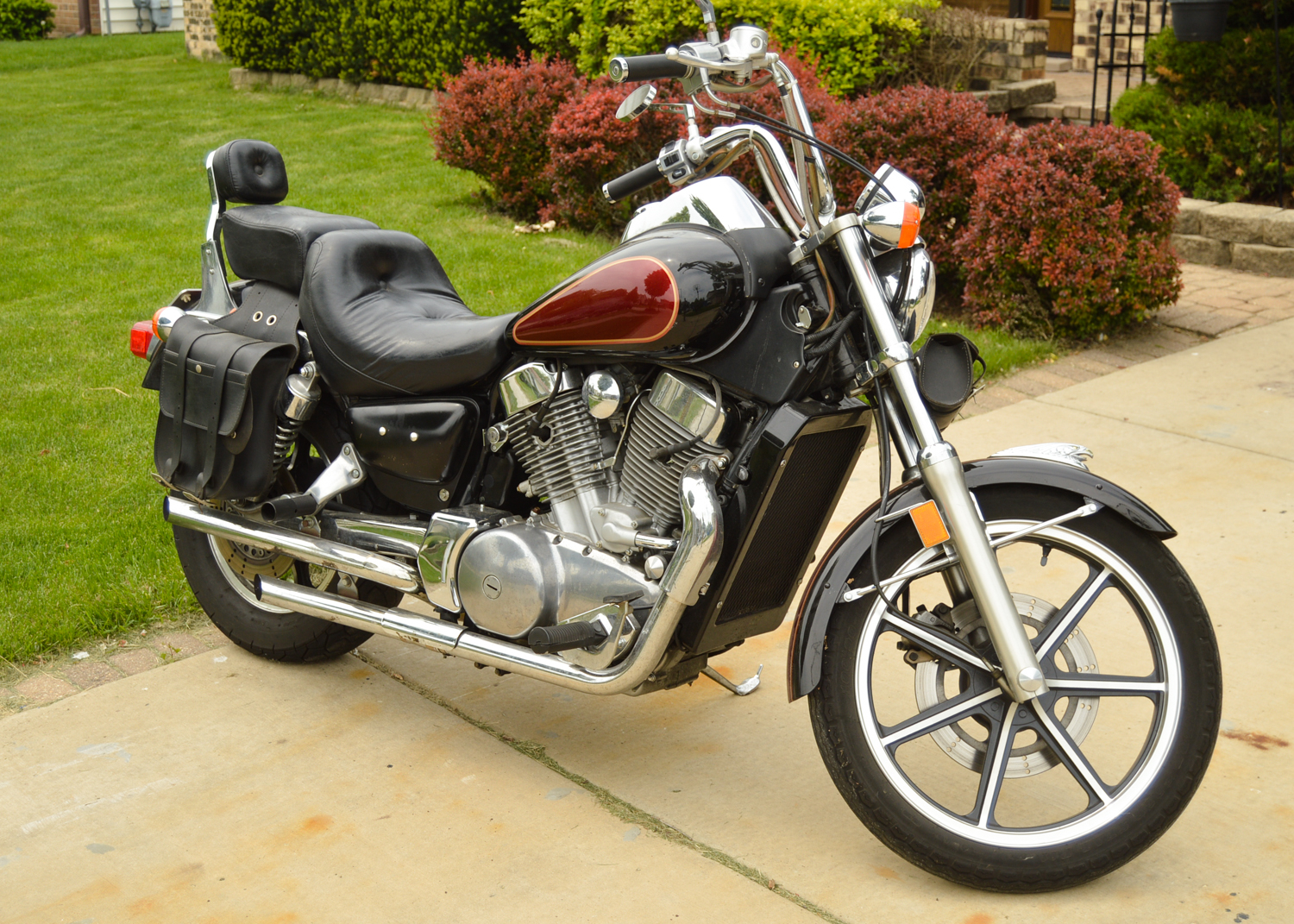 1998 Kawasaki Vulcan 1500 Motorcycle