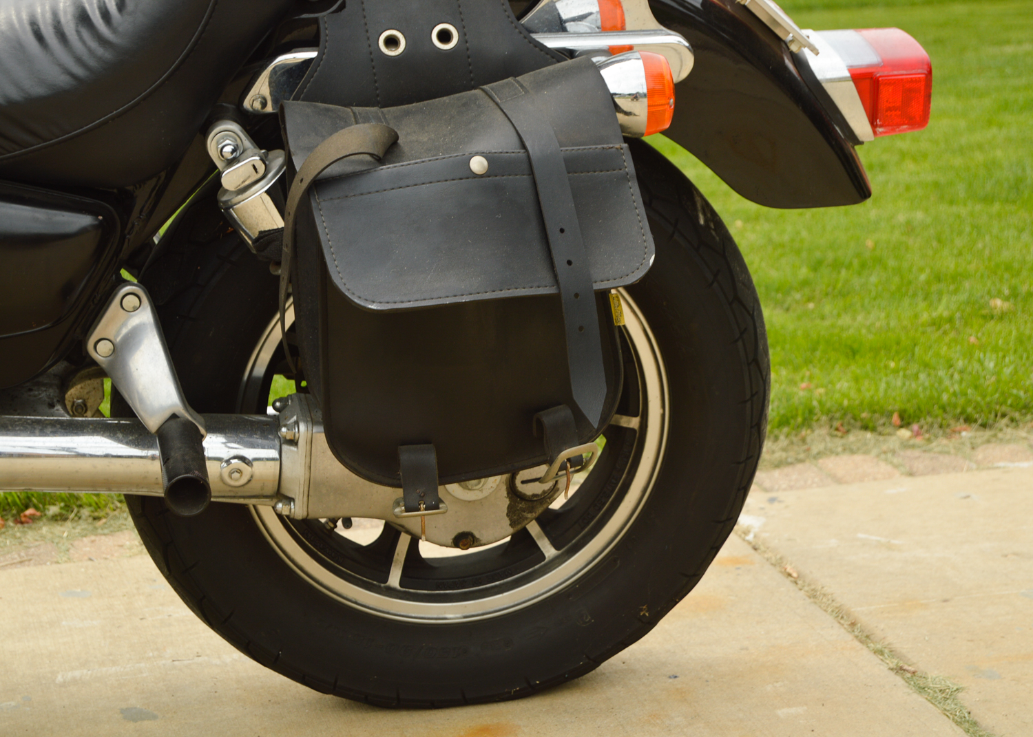 1998 Kawasaki Vulcan 1500 Motorcycle