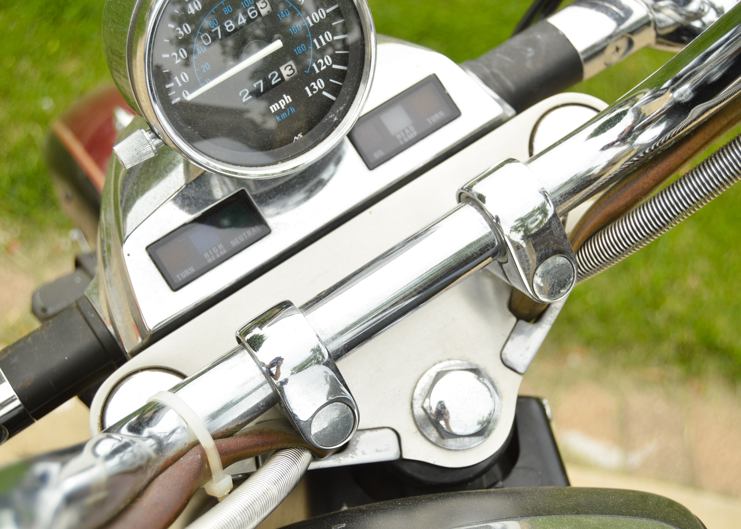 1998 Kawasaki Vulcan 1500 Motorcycle