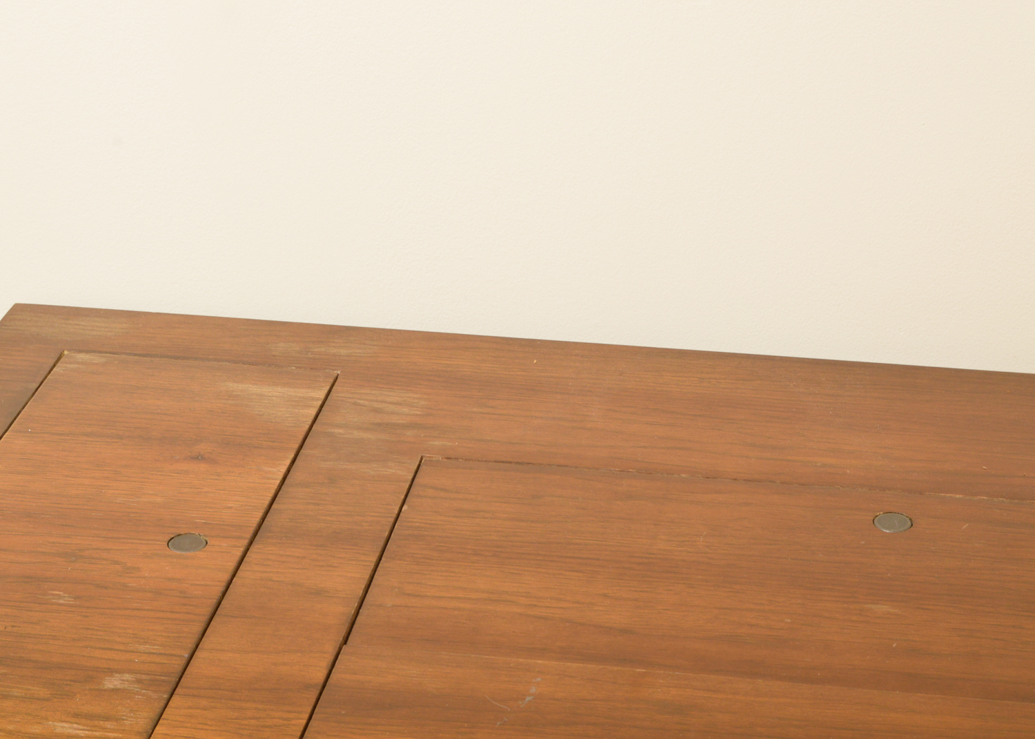 Singer Sewing Cabinet with Built in Sewing Machine