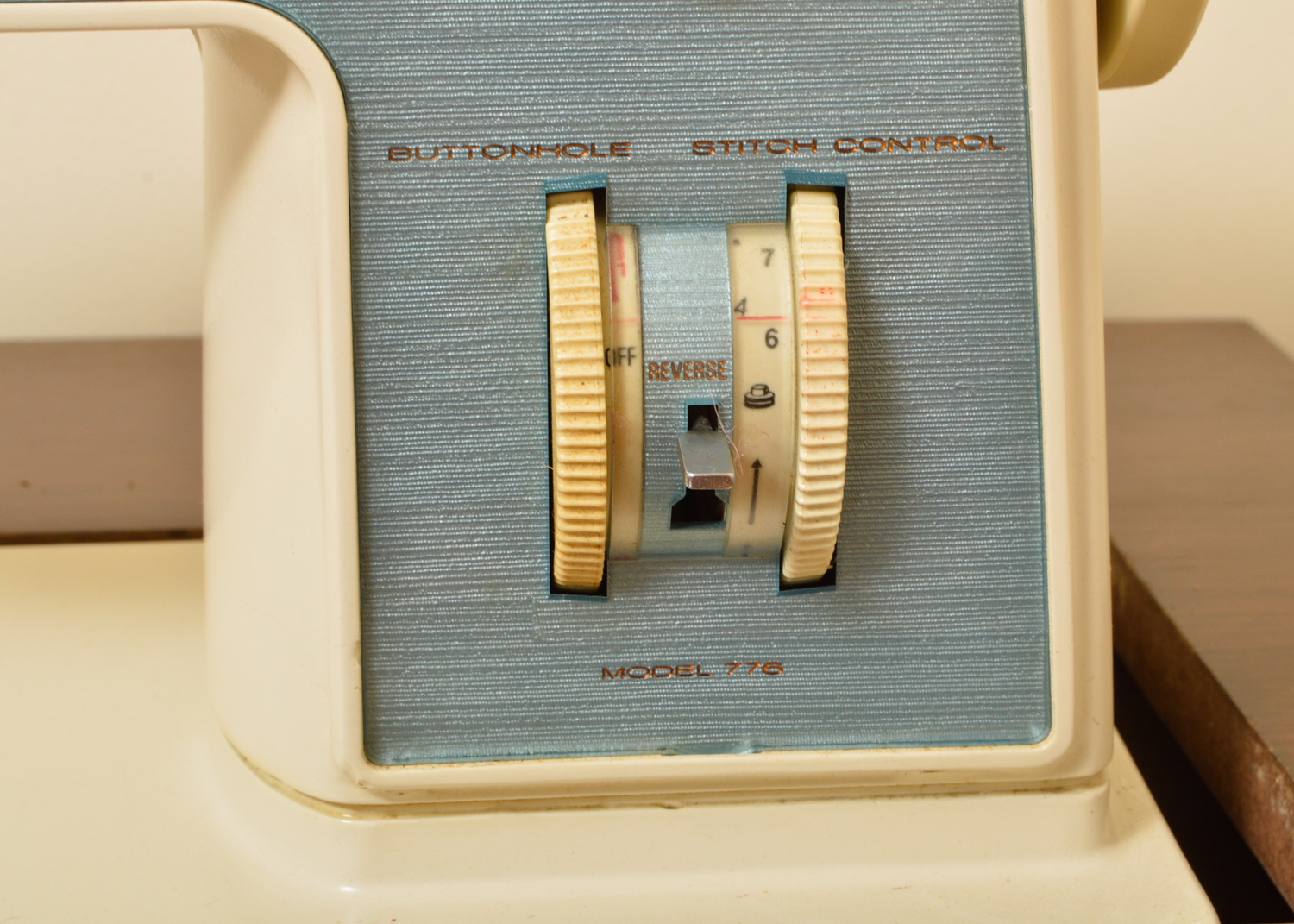 Singer Sewing Cabinet with Built in Sewing Machine