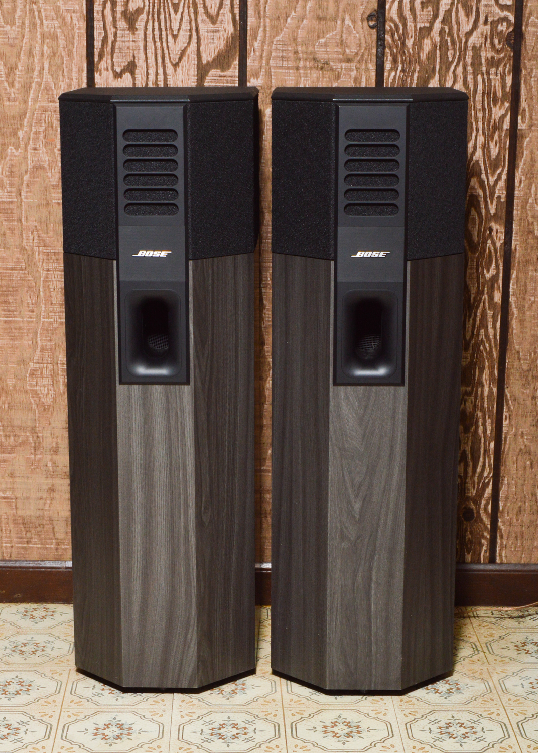 Bose 701 Tower Speakers