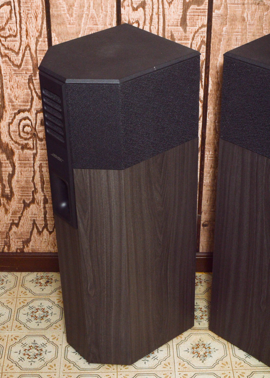Bose 701 Tower Speakers