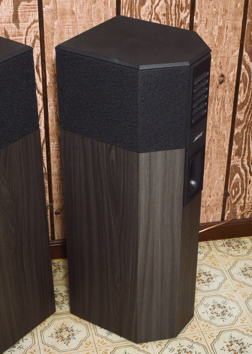 Bose 701 Tower Speakers