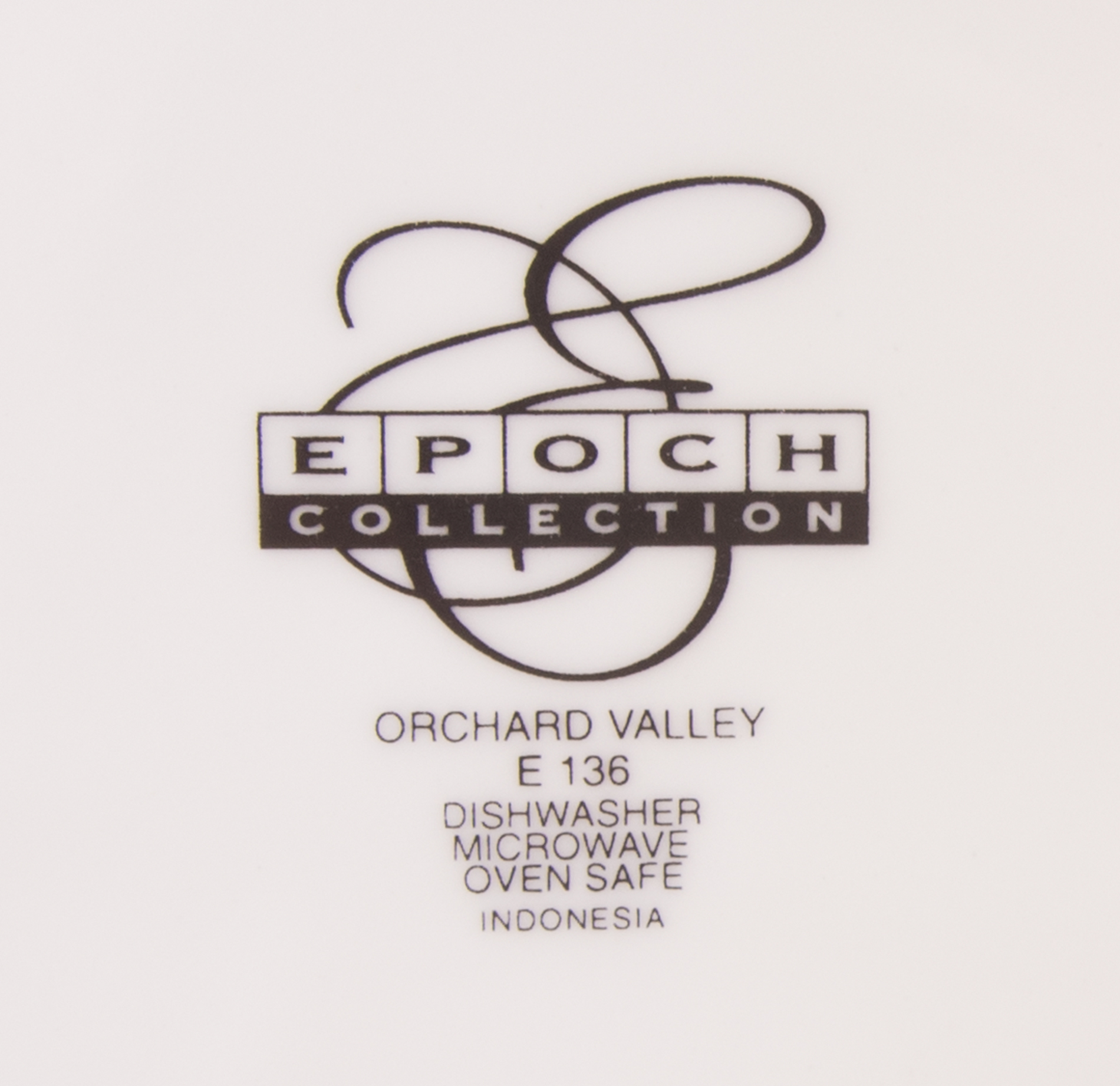 Epoch Collection "Orchard Valley" Dinner Plates