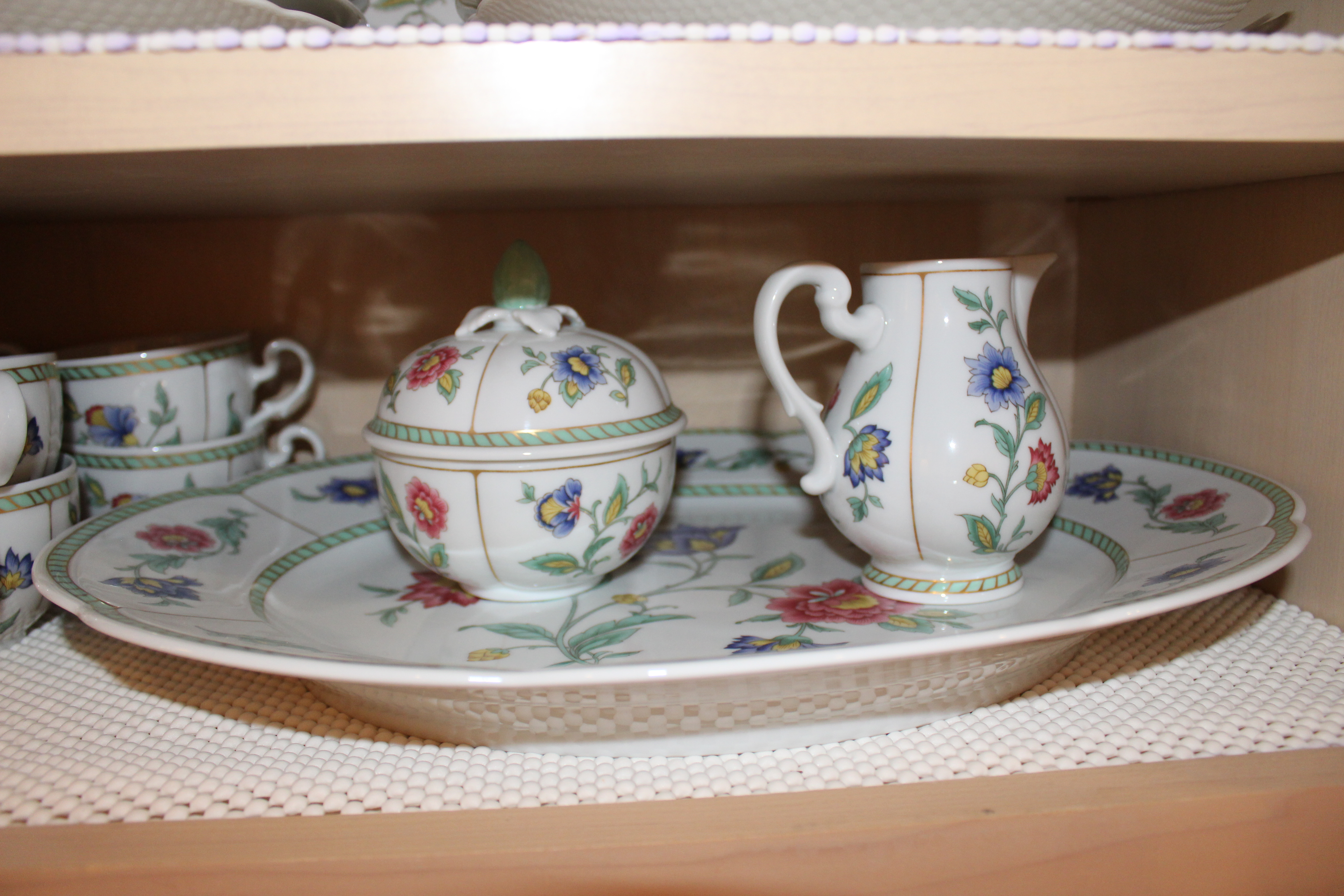 58 Piece Set Heinrich Germany "Indian Summer" China Serving Eight