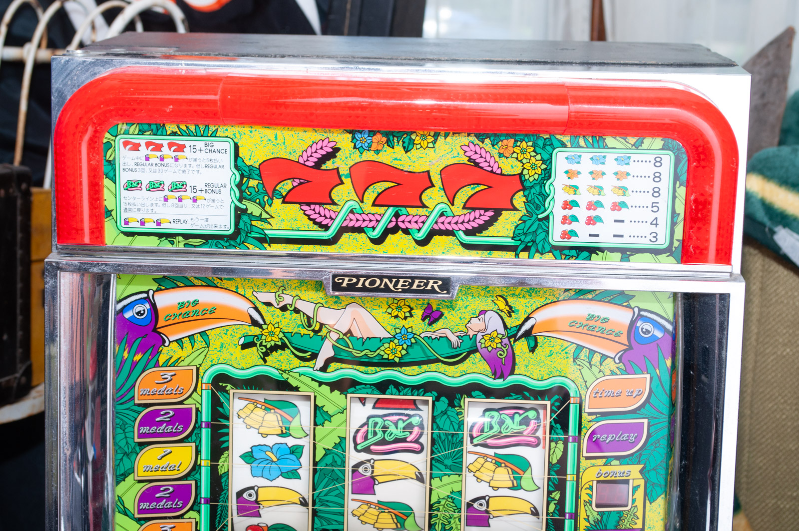 Pioneer "Paradise Angels" Slot Machine