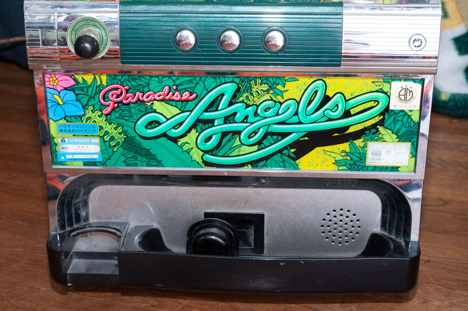 Pioneer "Paradise Angels" Slot Machine