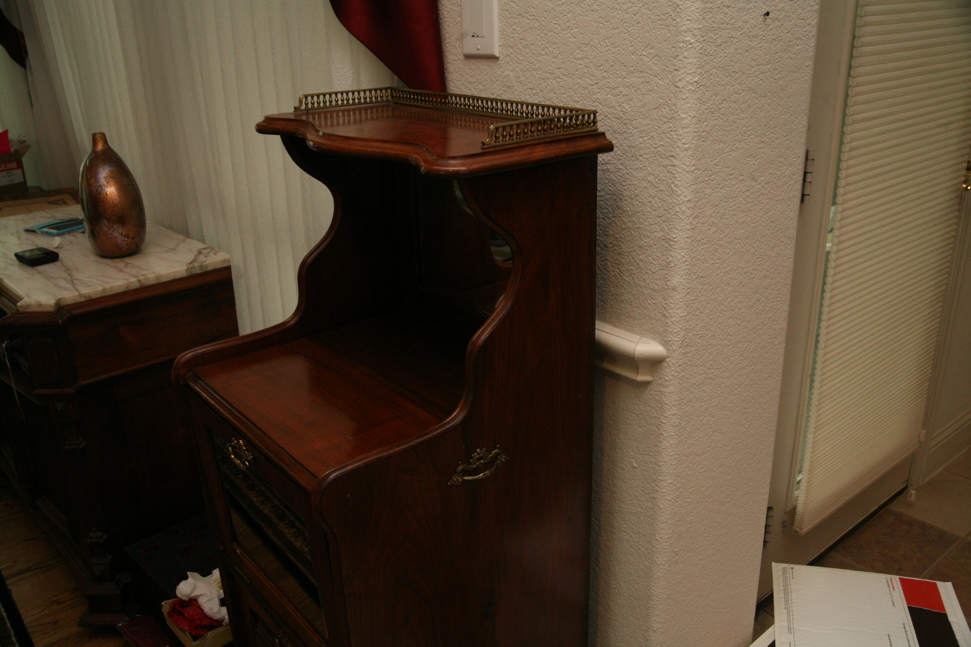 Sheet Music Cabinet with Mirrored Top