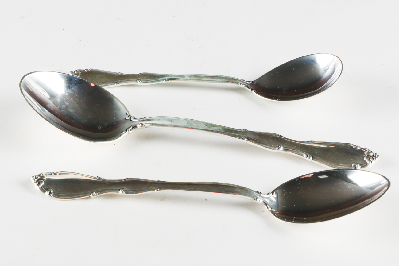 Towle "Fontana" Sterling Silver Flatware in Case Plus Carvel Hall Carving Set