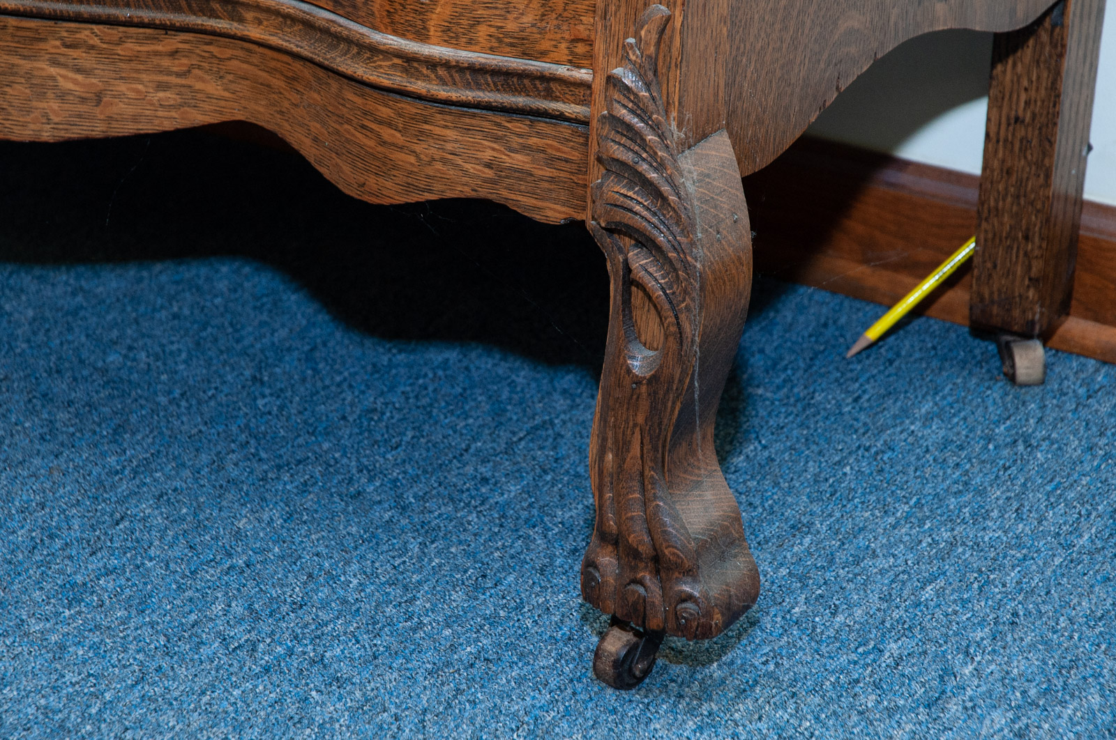 Vintage Tiger Oak Chest of Drawers