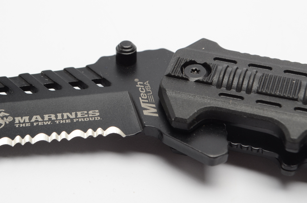 Contemporary United States Marine Corps Survival Knife